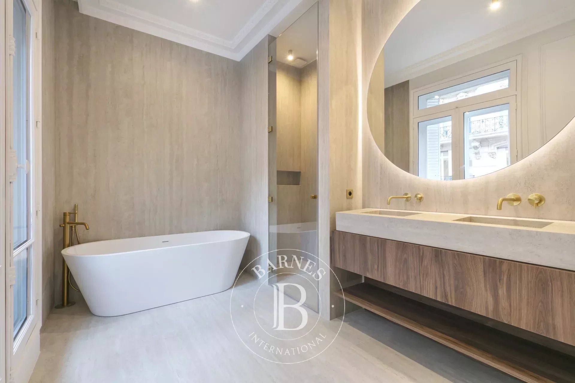 Daire Paris 8ème - picture 8