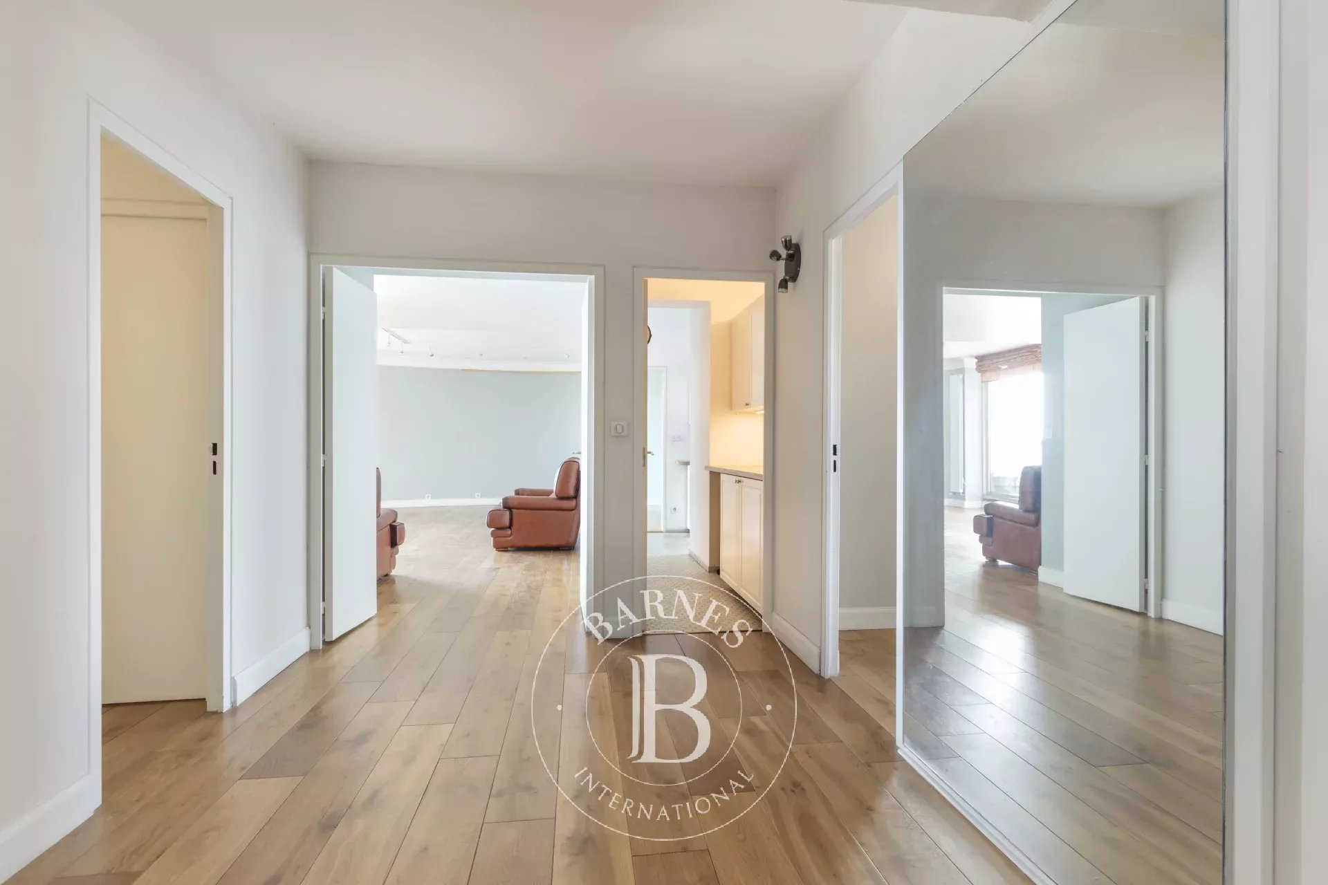 Daire Puteaux - picture 8