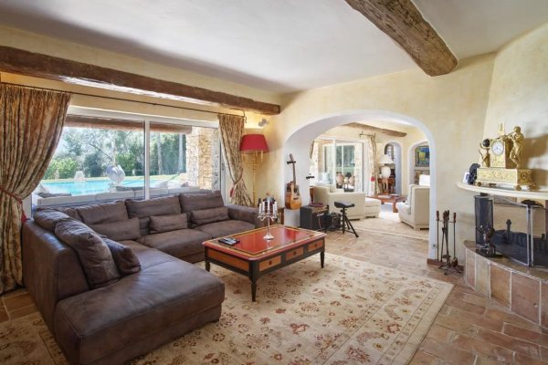 Luxury Stone Estate La Colle-sur-Loup | Sea View Family Villa — photo 6
