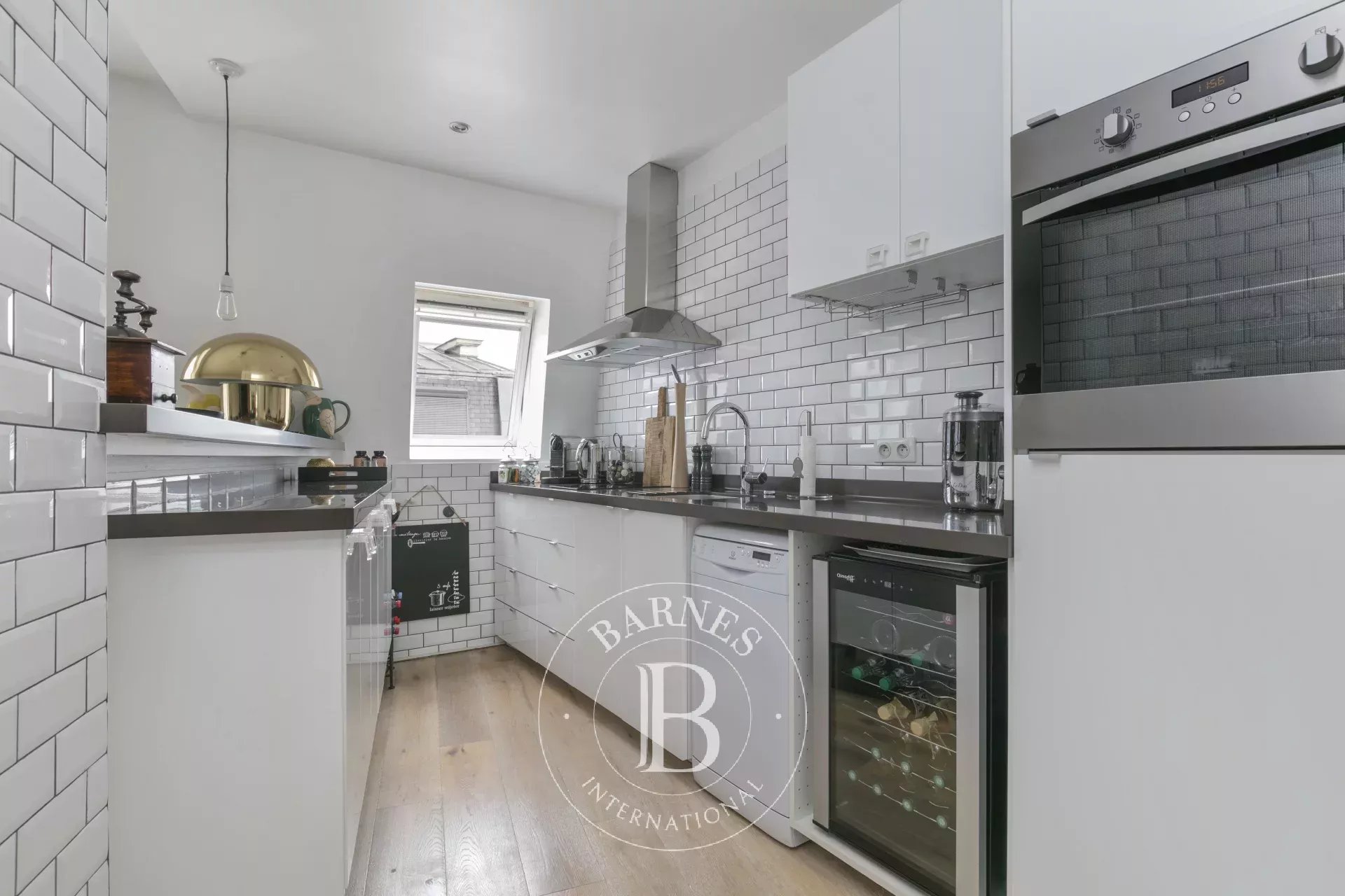 Daire Paris 8ème - picture 5