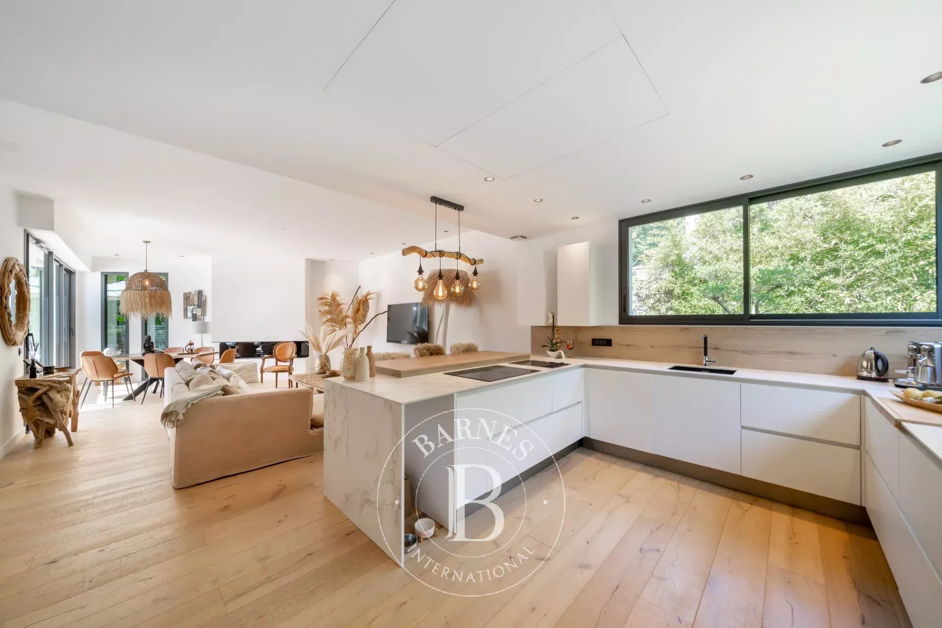 Ev Mougins - picture 8