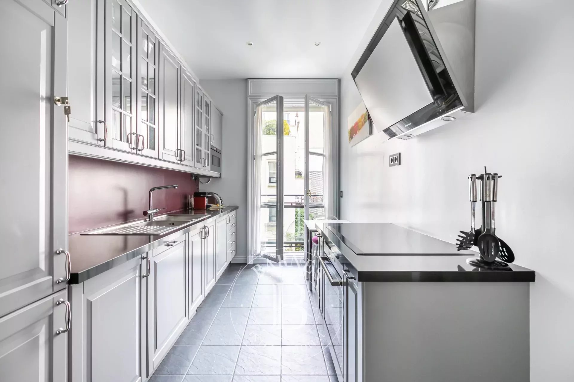 Daire Paris 1er - picture 12