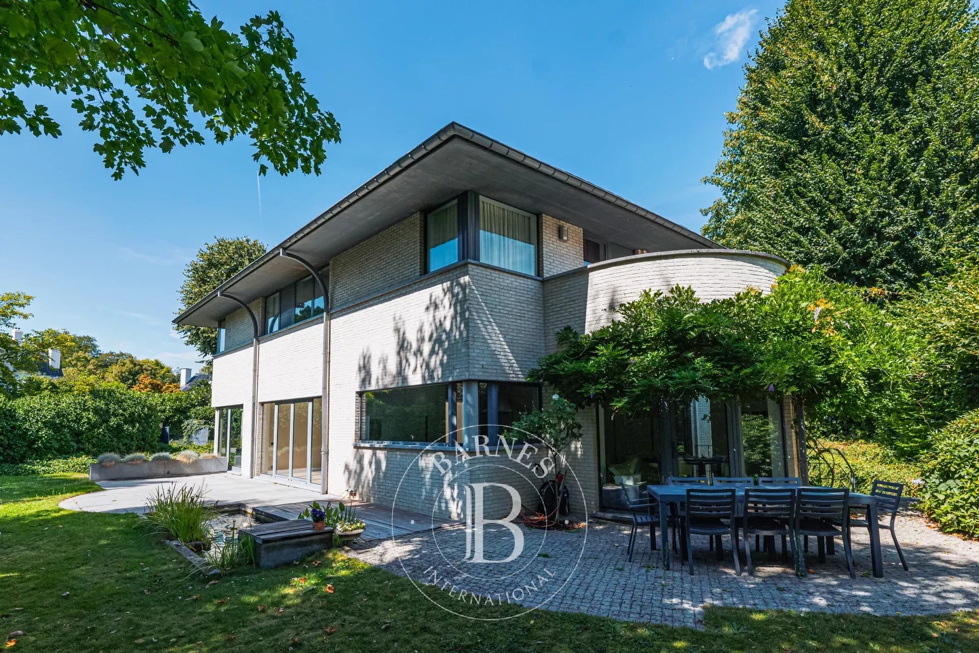 Sous Offre - Dieweg - Uccle - Villa lumineuse en terrain de fond