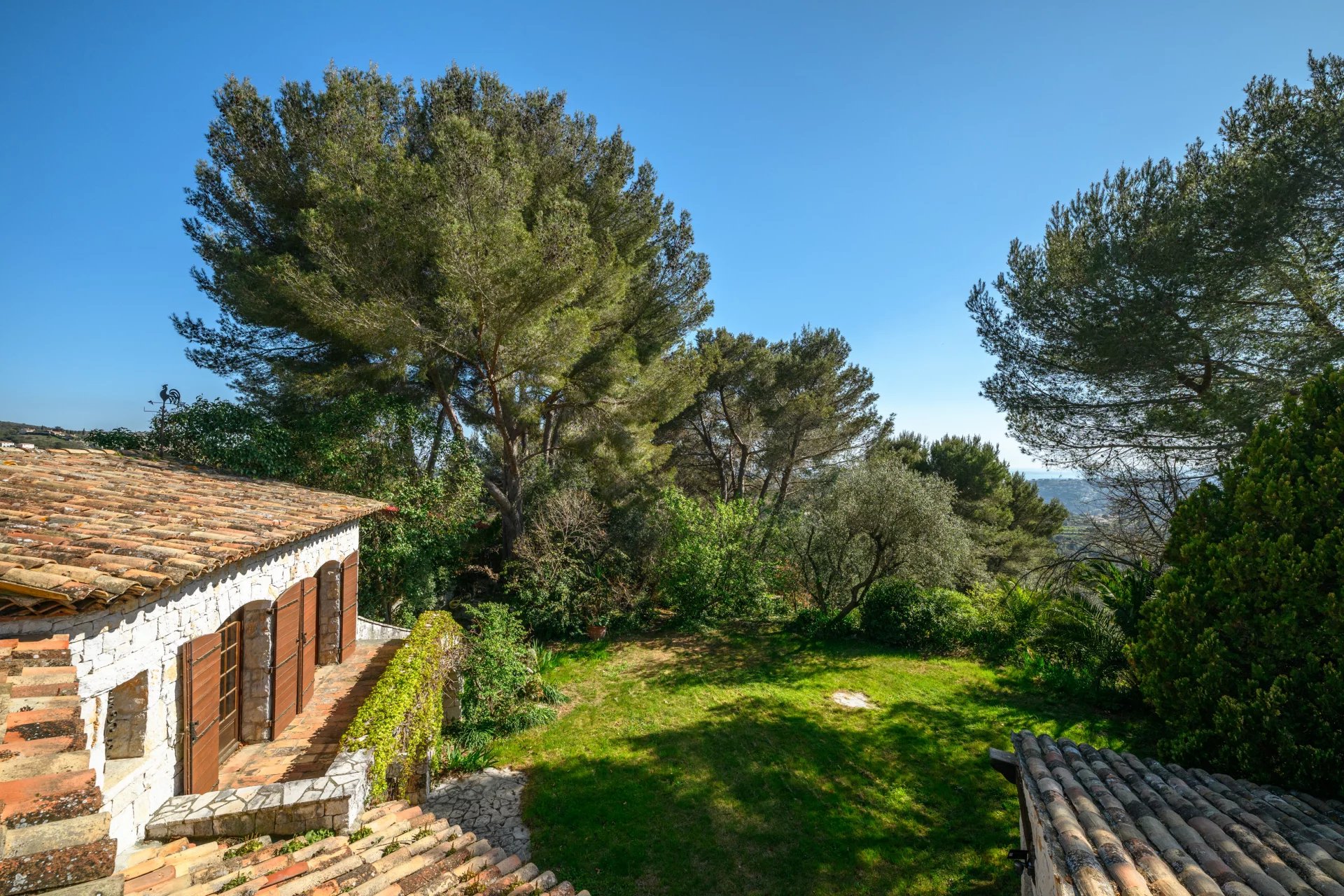 Vend villa 9P 437m2 Hauteur de Nice — photo 17