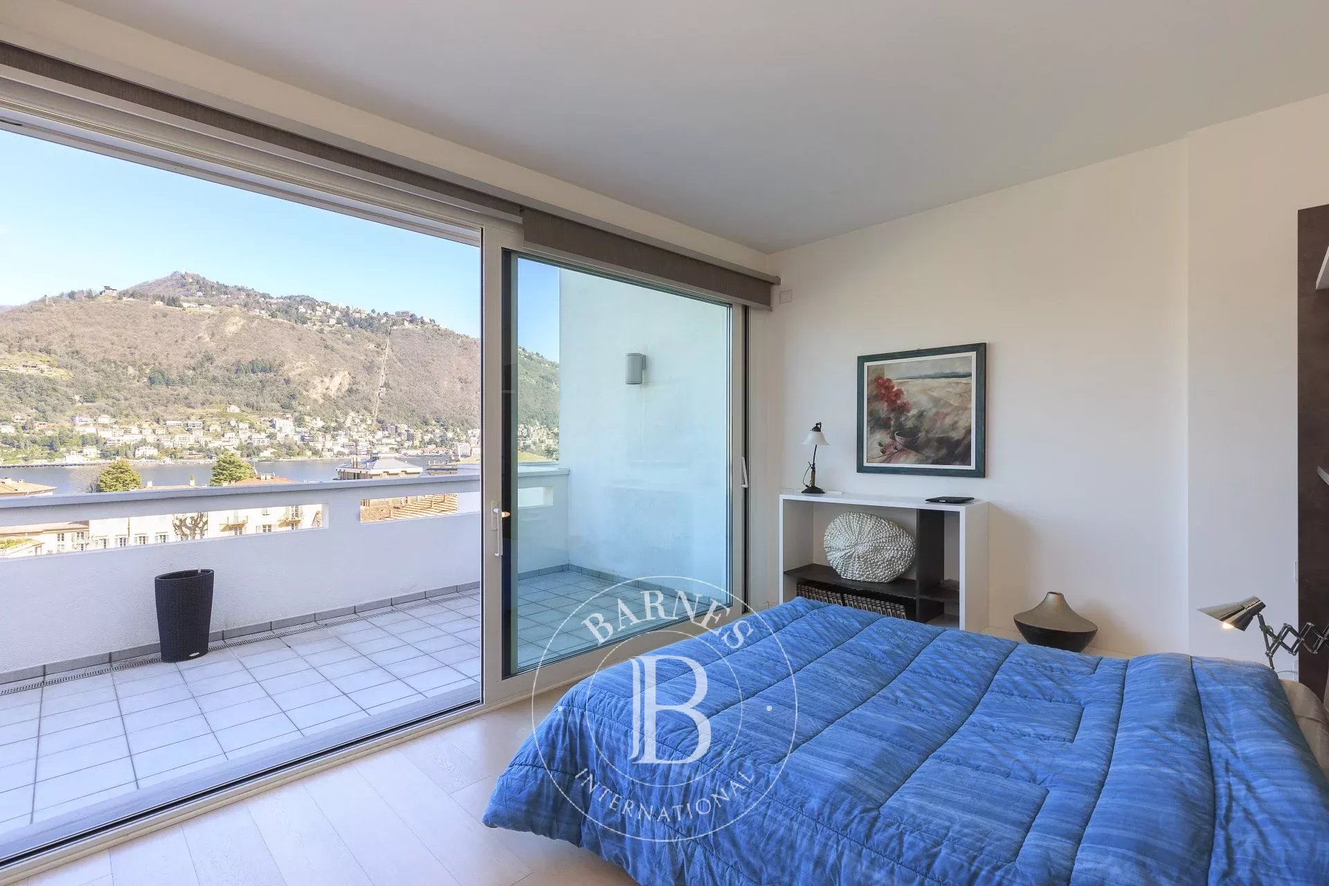Penthouse Hilton in Como - picture 7