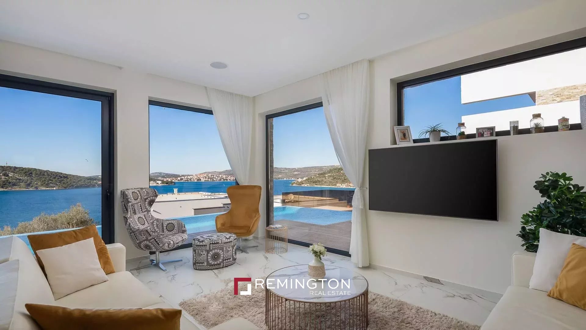 4 Bedroom Villa/Townhouse's Image 13