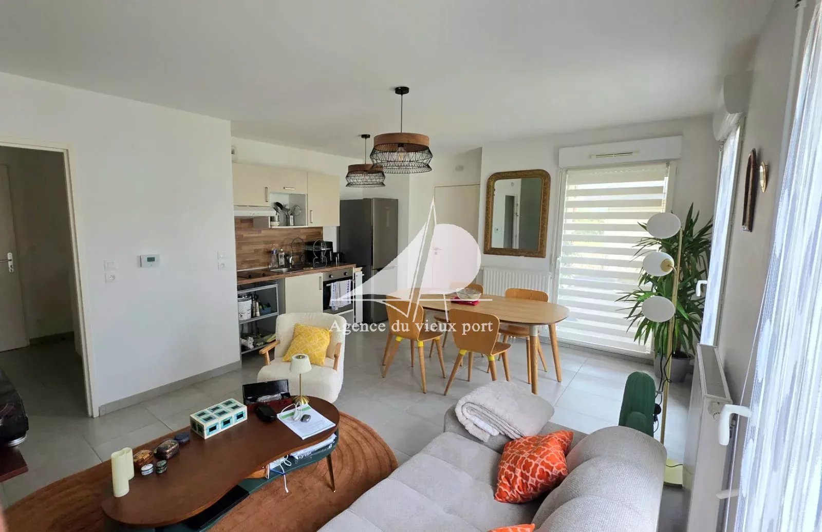 Agence immobilière de 