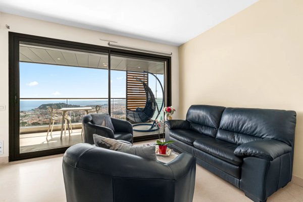 2-Bedroom Apartment in Nice — photo 7