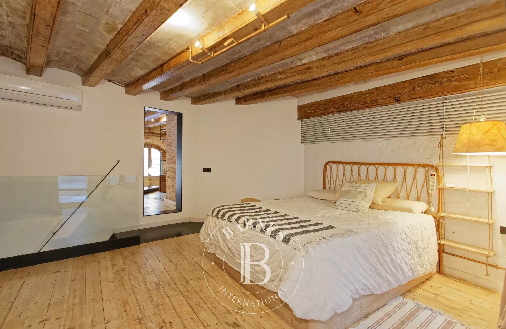 Loft Barcelona - picture 16