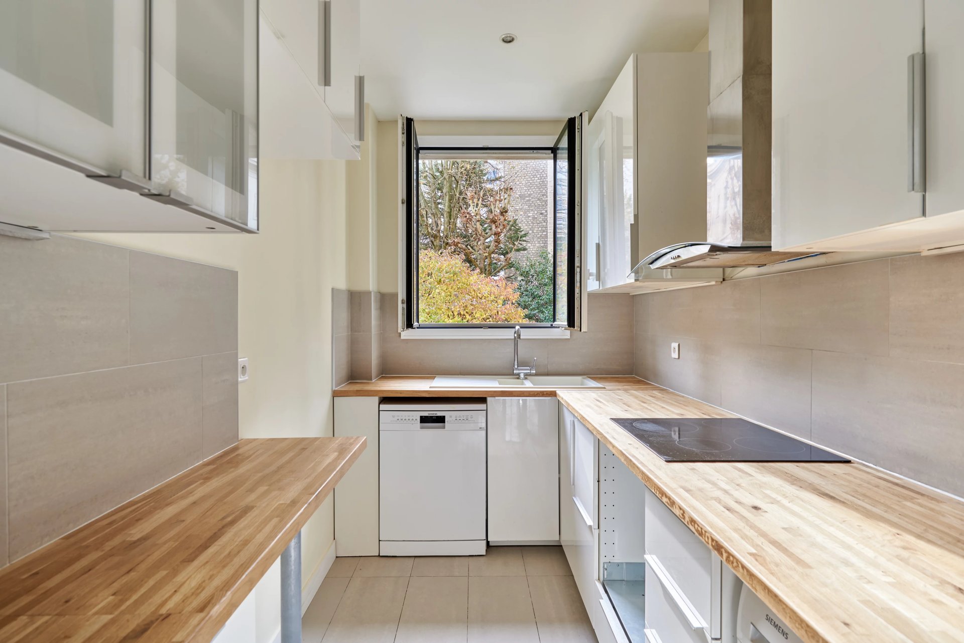 3 Bedroom Apartment/Flat's Image 8