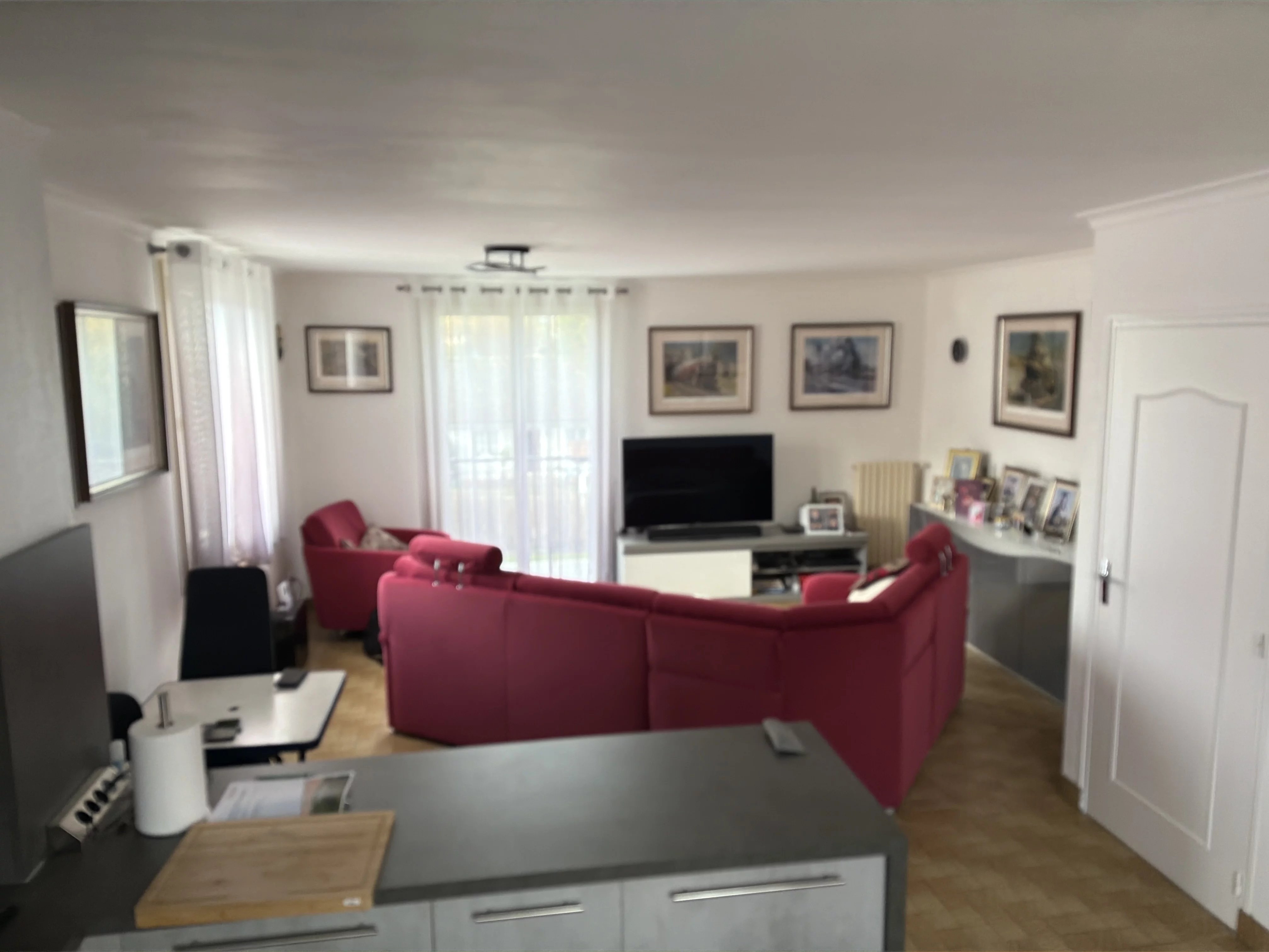 House in Blond - Image 4