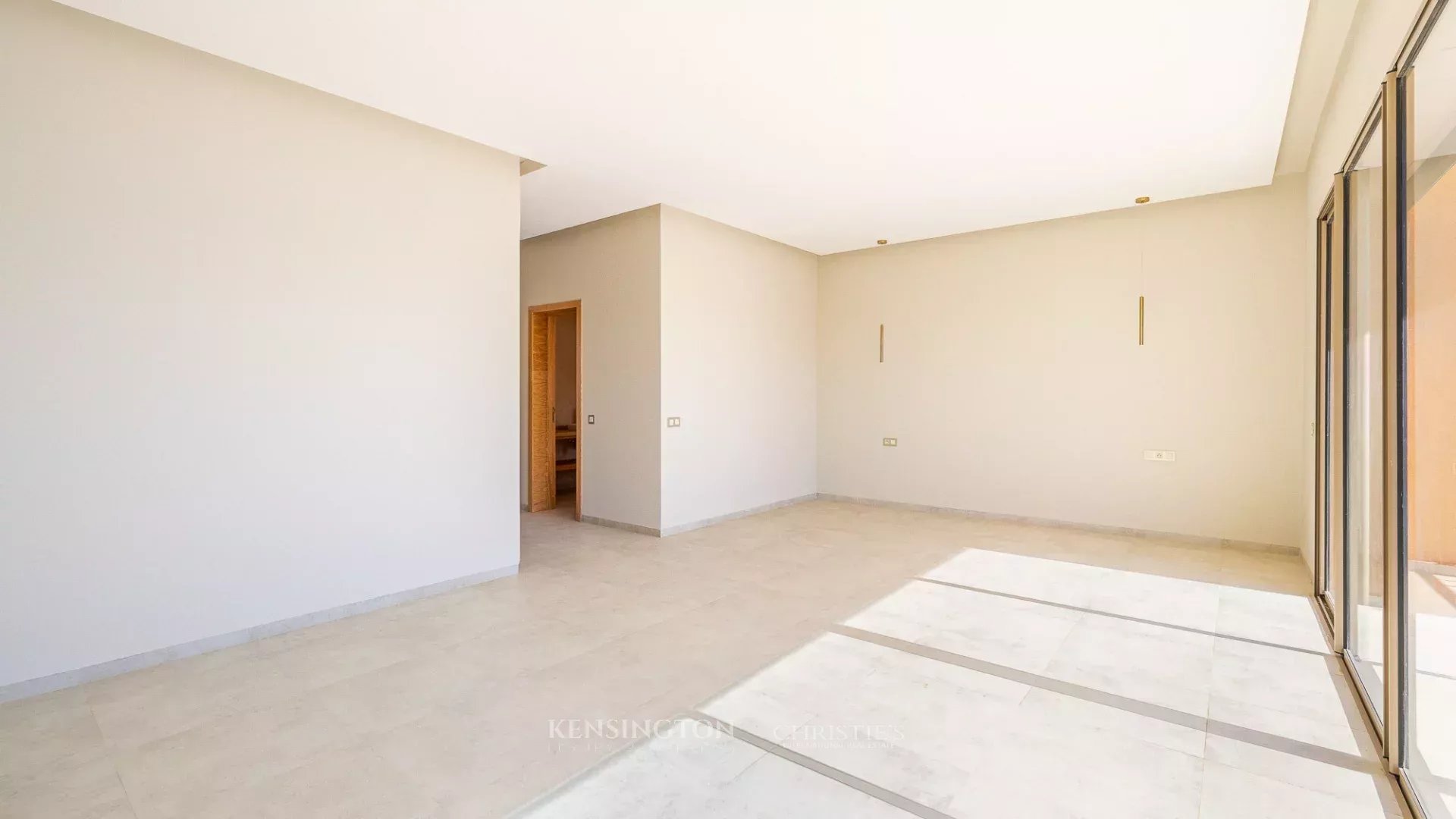 4 Bedroom Villa/Townhouse's Image 30