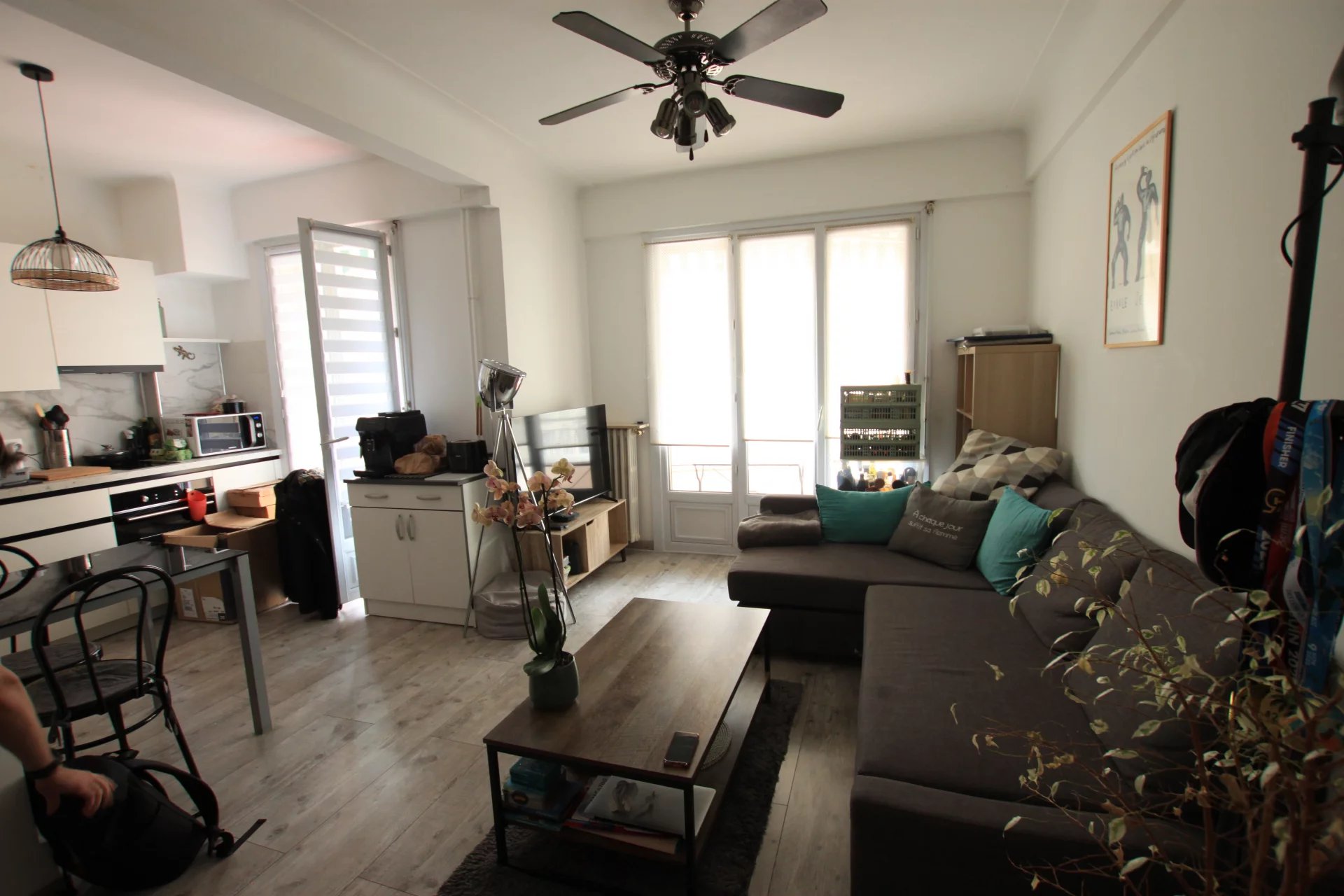 APPARTEMENT 2 PIECES MEUBLE QUARTIER FLEURS