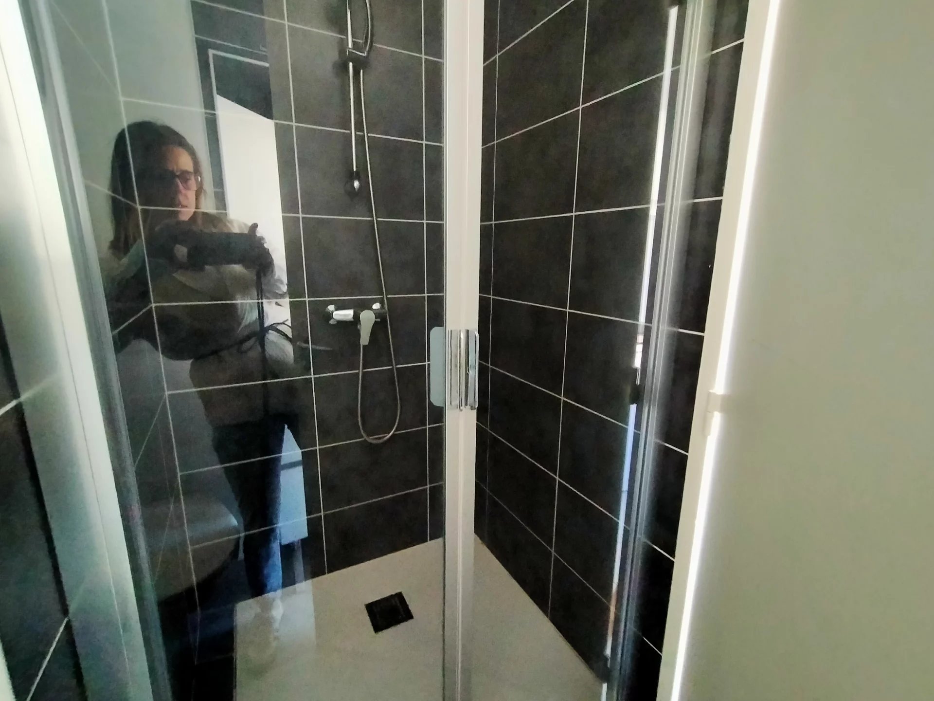 86108887 Location Lyon 7ème