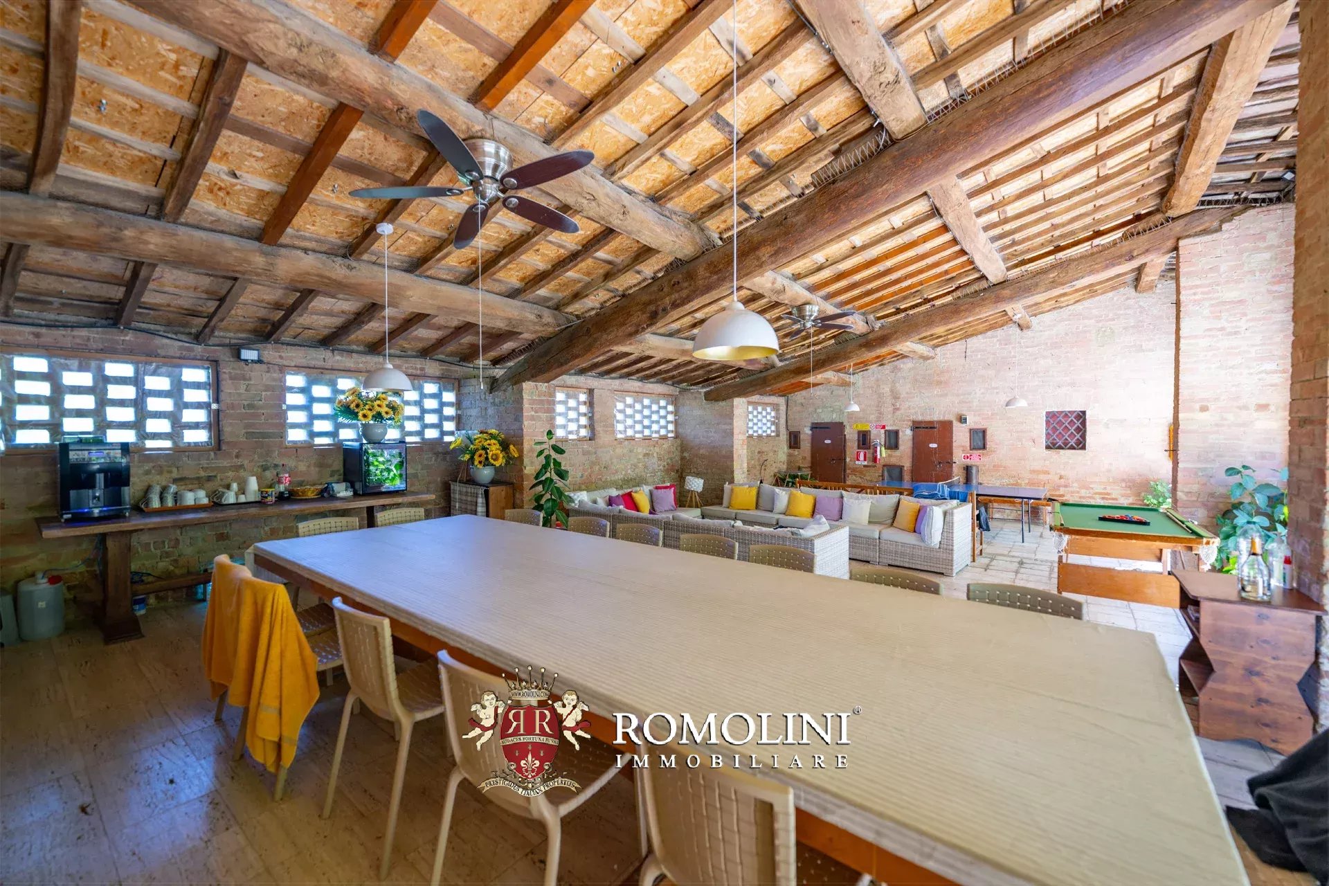 11 Bedroom Villa/Townhouse's Image 24