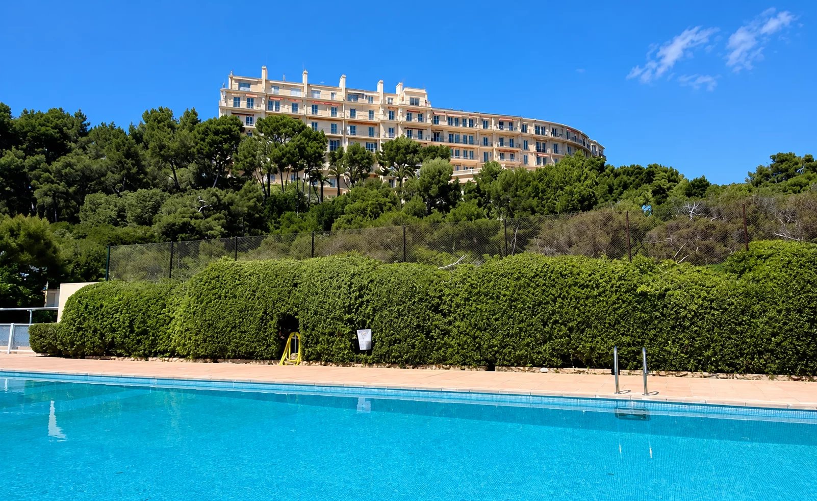 Cap-Martin-Magnifique appartement bourgeois