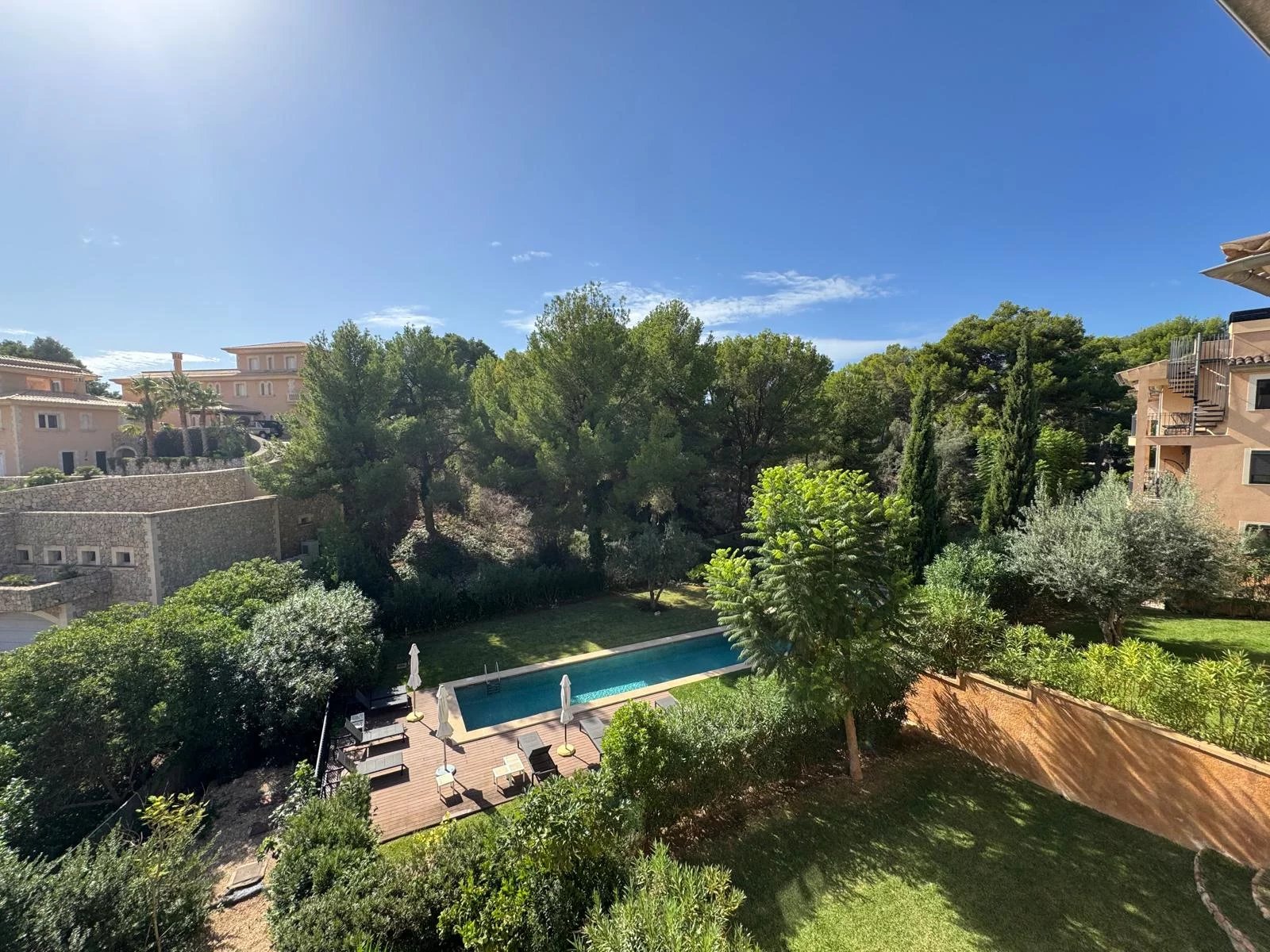 Exclusive penthouse with views extending from the landscape to the sea