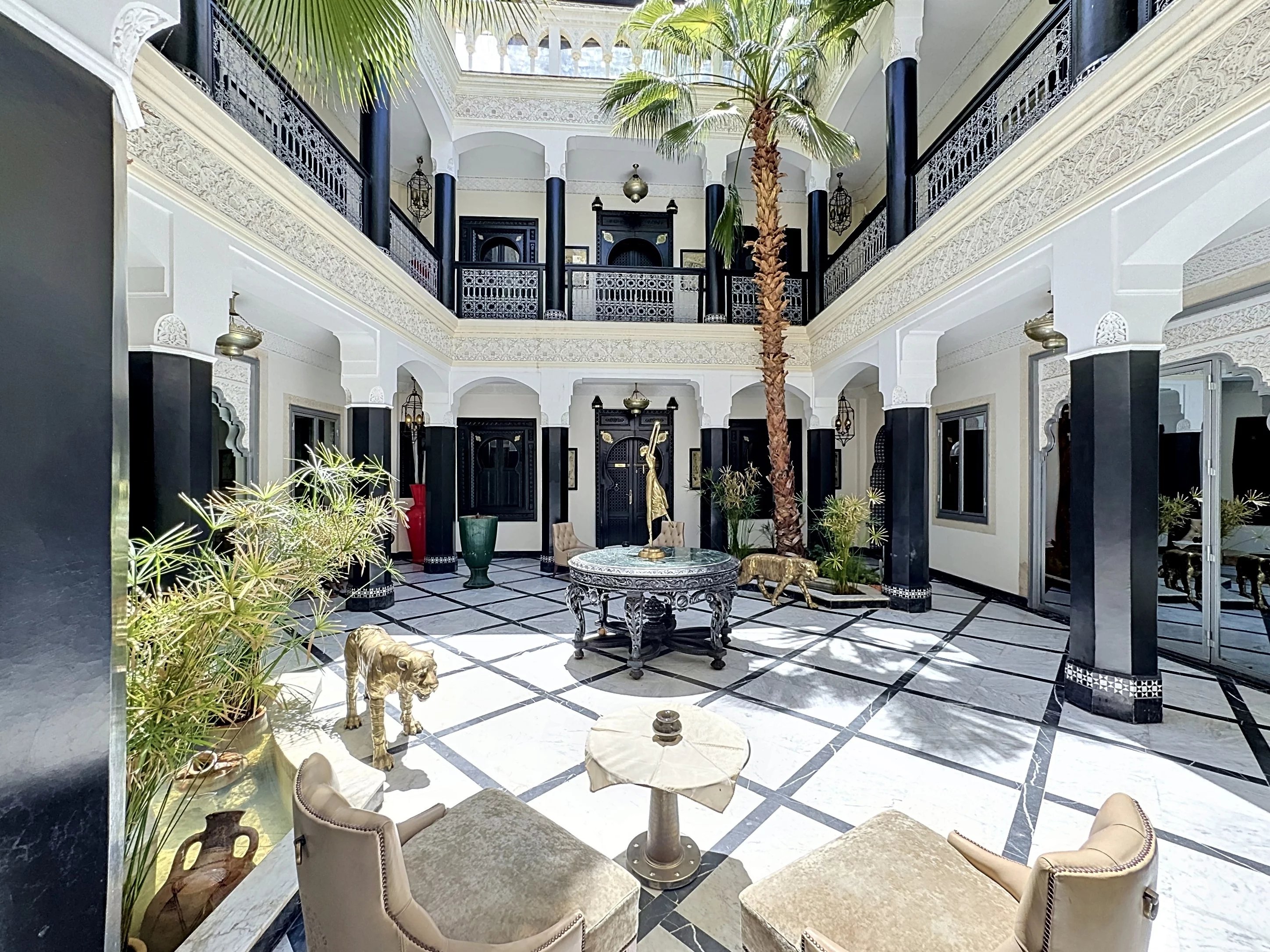 EXCEPTION AT THE HEART OF THE MEDINA: BETWEEN TRADITION AND ABSOLUTE MODERNITY A Unique Architectural Signature