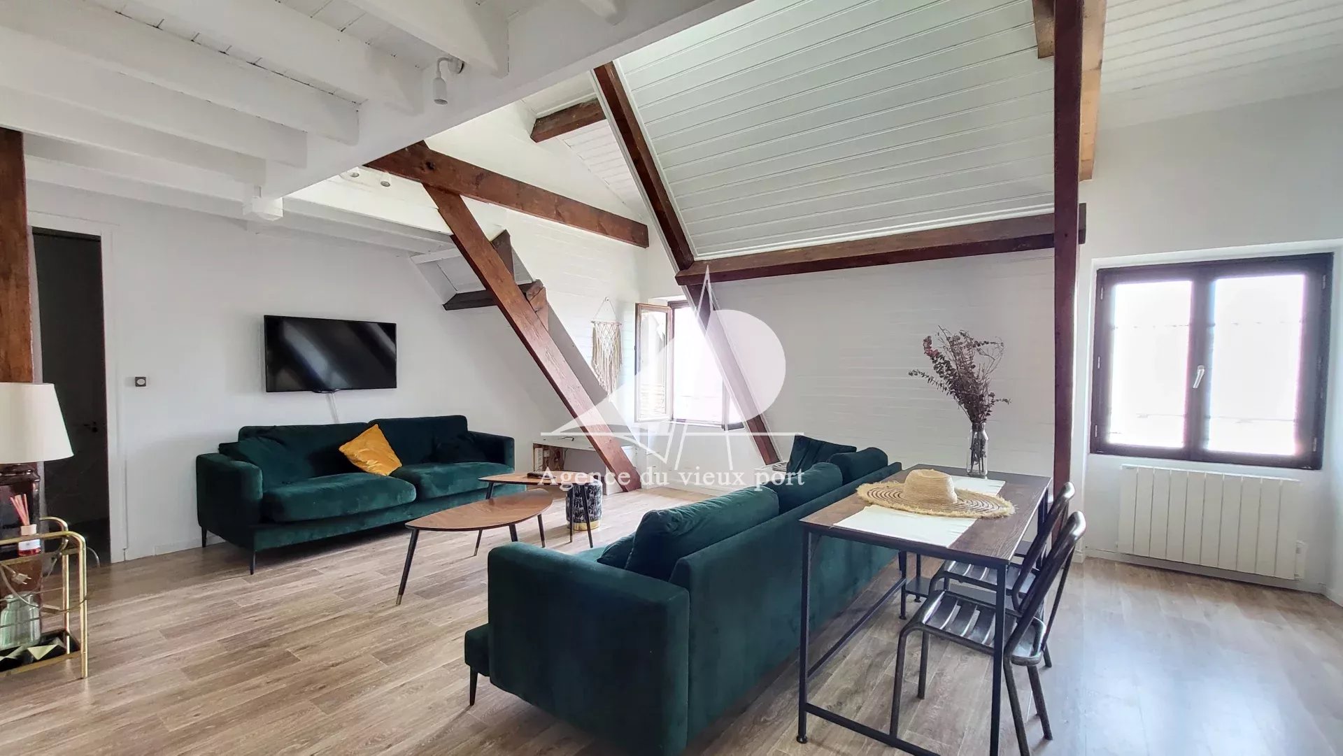 Agence immobilière de 