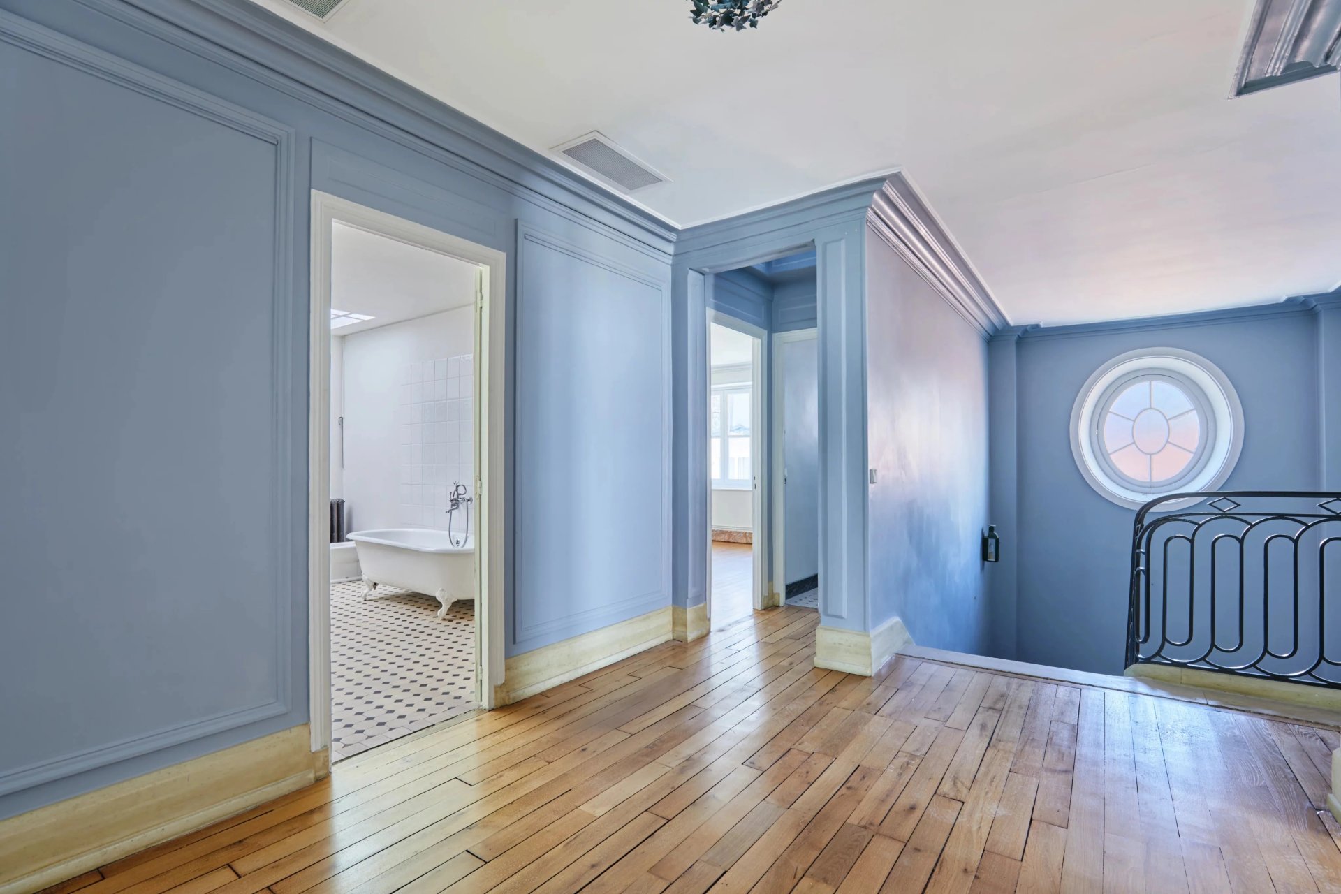8 Bedroom Villa/Townhouse's Image 22