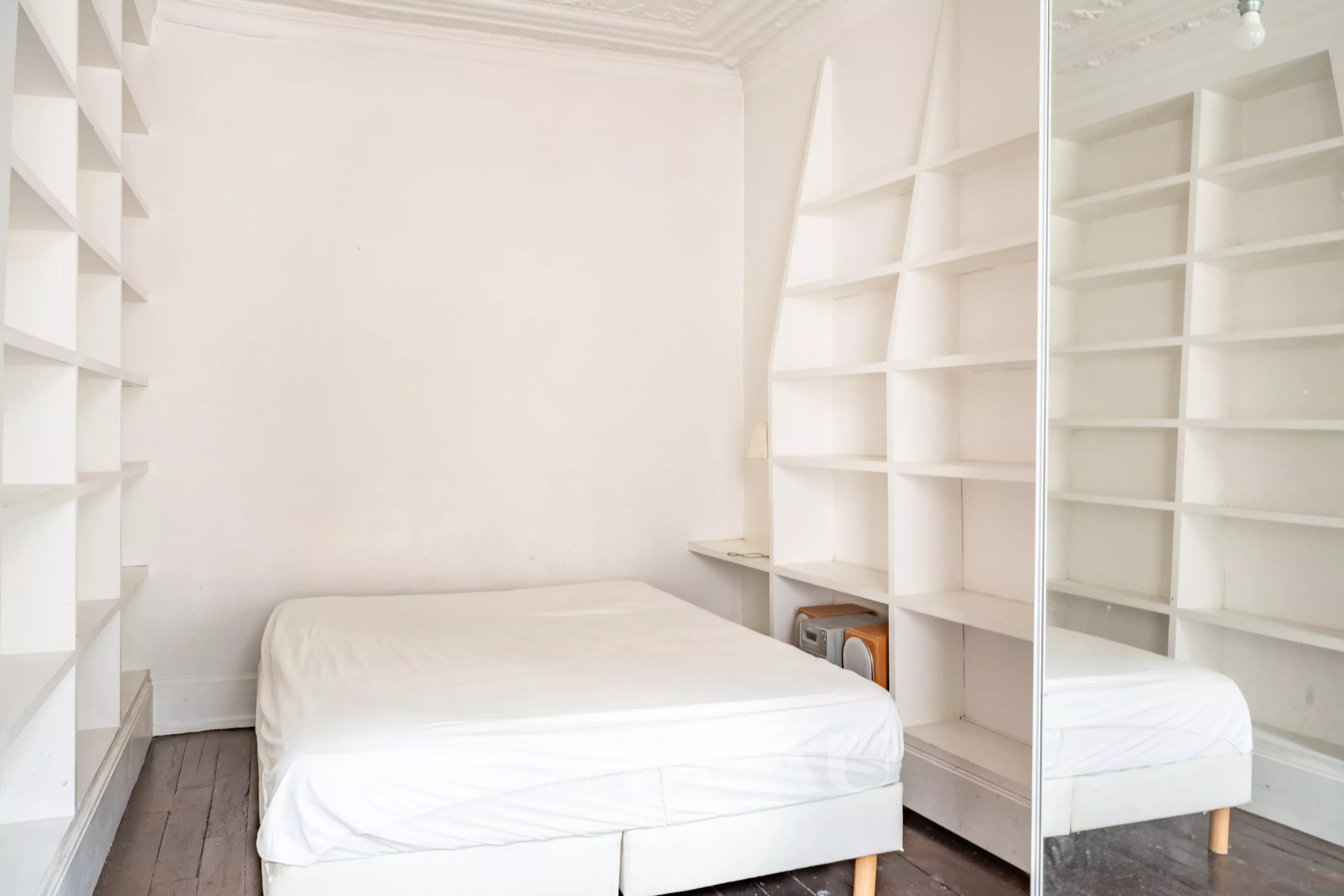 Sale Apartment Paris 4th