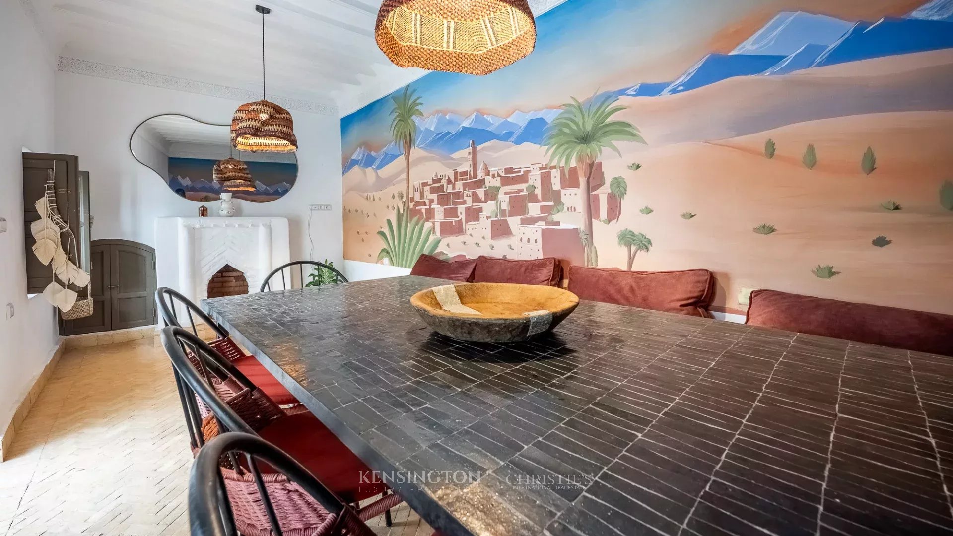 5 Bedroom Villa/Townhouse's Image 7
