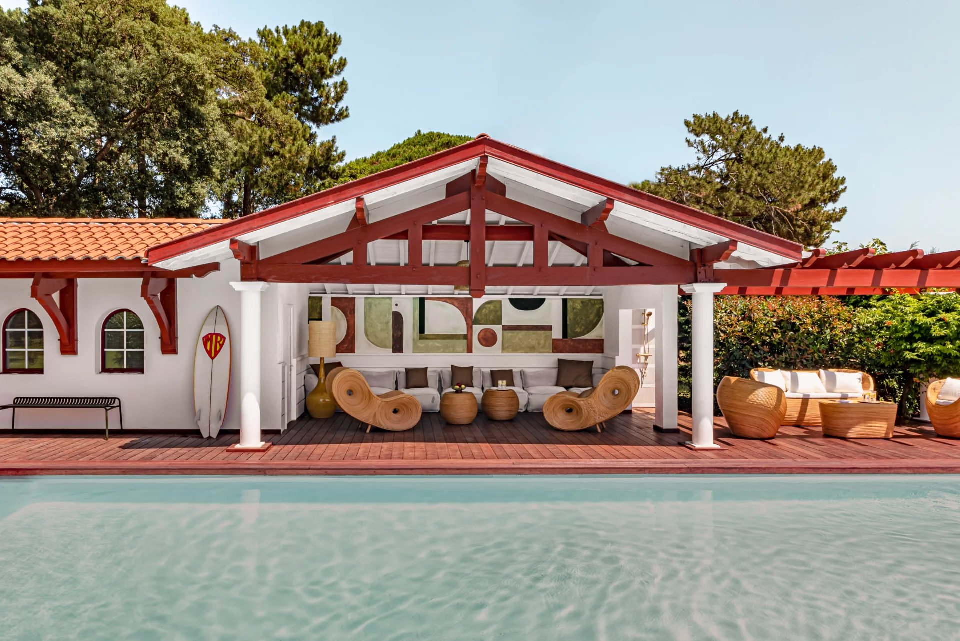 ICONIC - Luxury Lakeside Retreat : Villa by Architect Louis Lagrange - picture 3