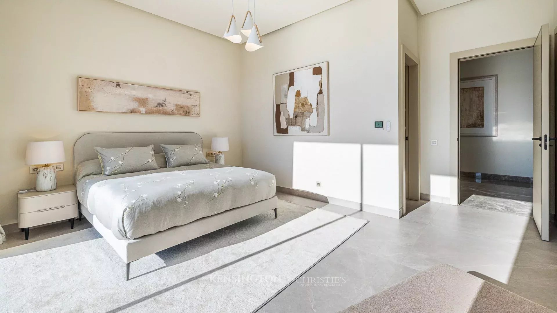 8 Bedroom Villa/Townhouse's Image 66