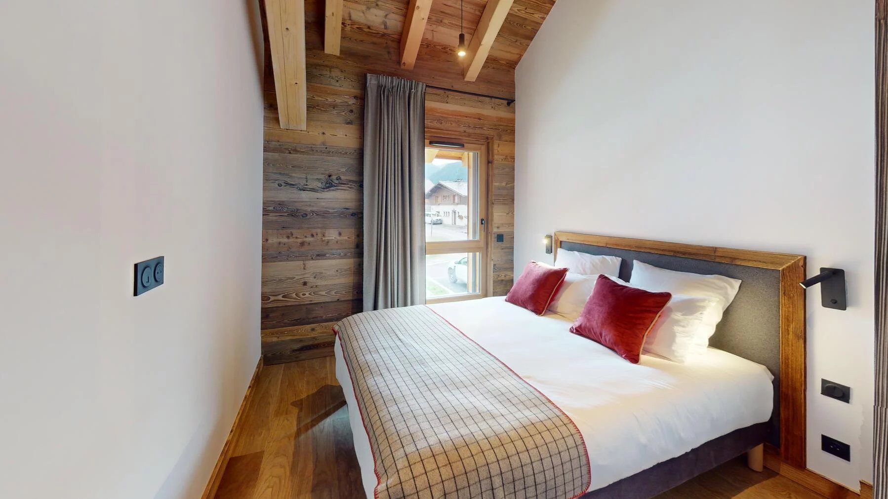 Photo of MORZINE - Superb new 5-bedroom chalet ideally located