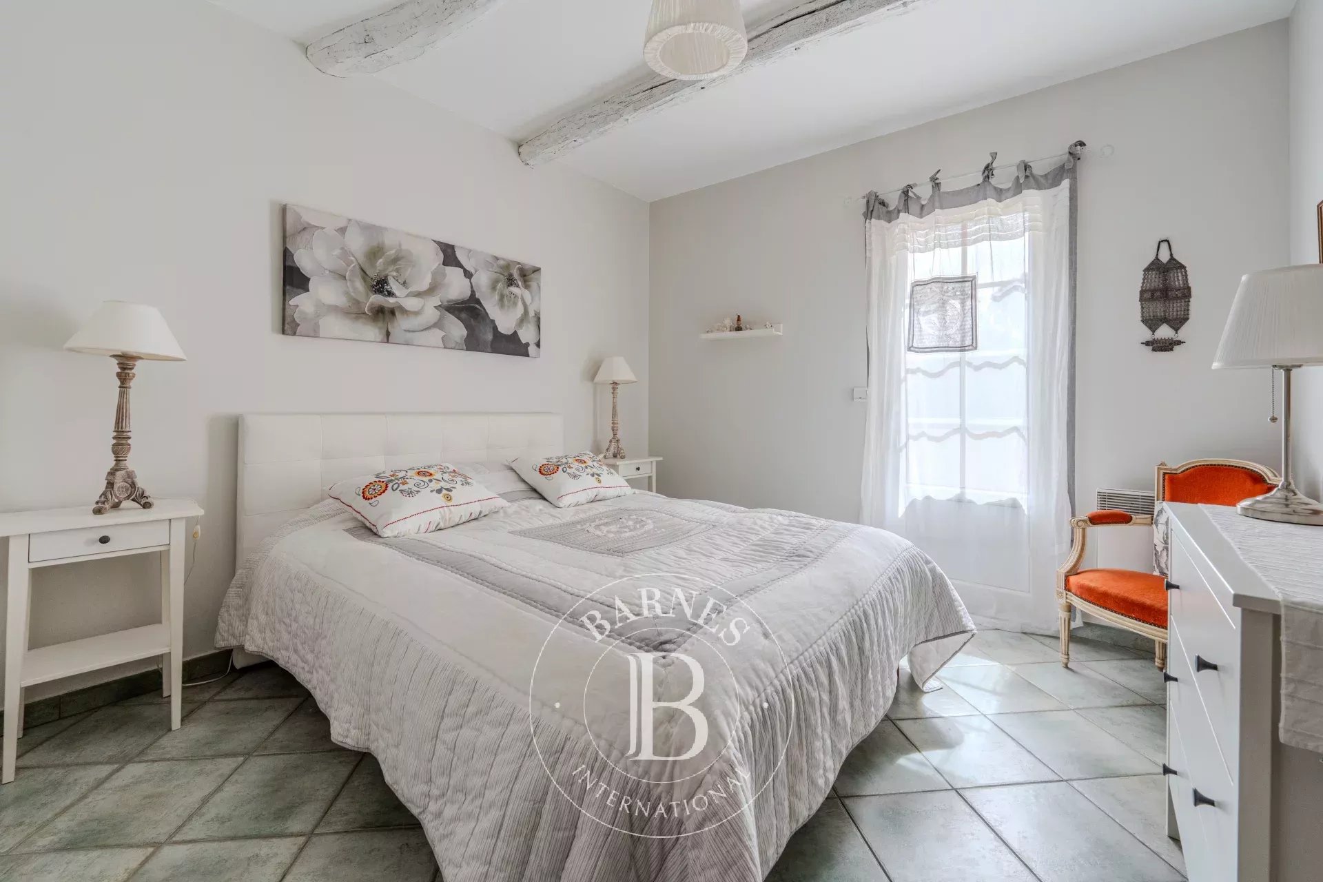 AIX EN PROVENCE NORTH - 15 MINUTES AIX-EN-PROVENCE - HOUSE 200sqm (350sqm in total) - LAND 4000m² - 3 BEDROOMS - ANNEXE - BASEMENT - GARDEN - SWIMMING POOL - SECLUDED - picture 21