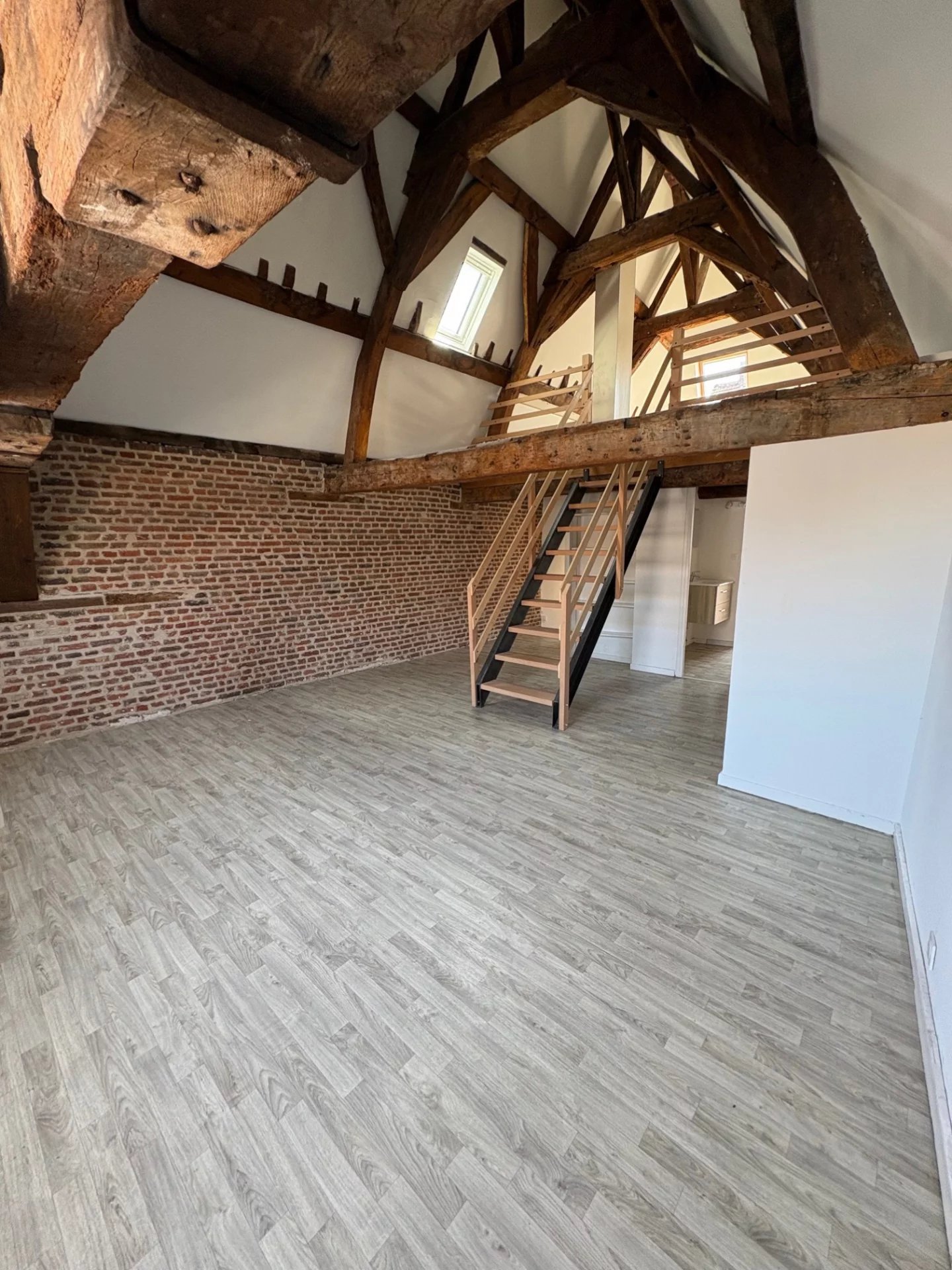 Appartement 2 pièces et mezzanine au coeur du Vieux Lille
