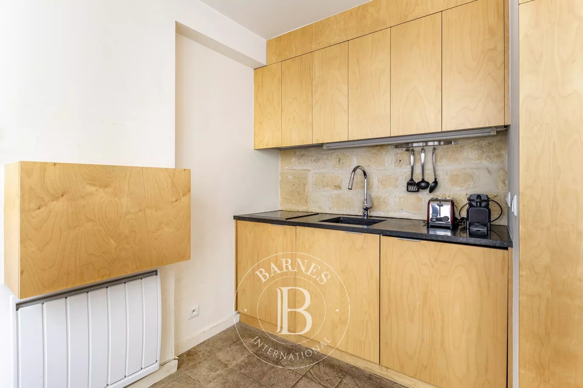 Daire Paris 4ème - picture 5