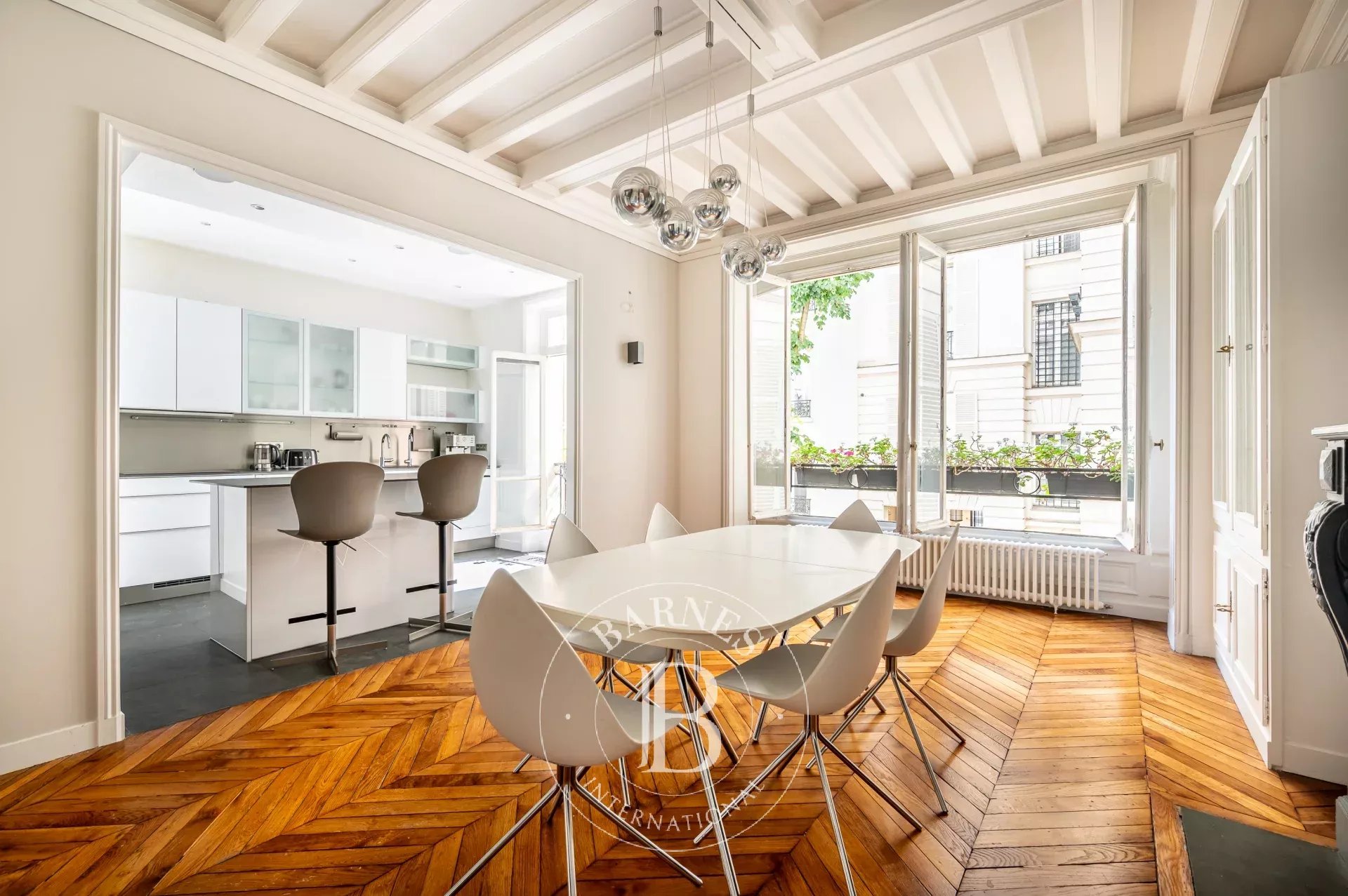 Paris  - Apartment 3 Bedrooms - picture 4