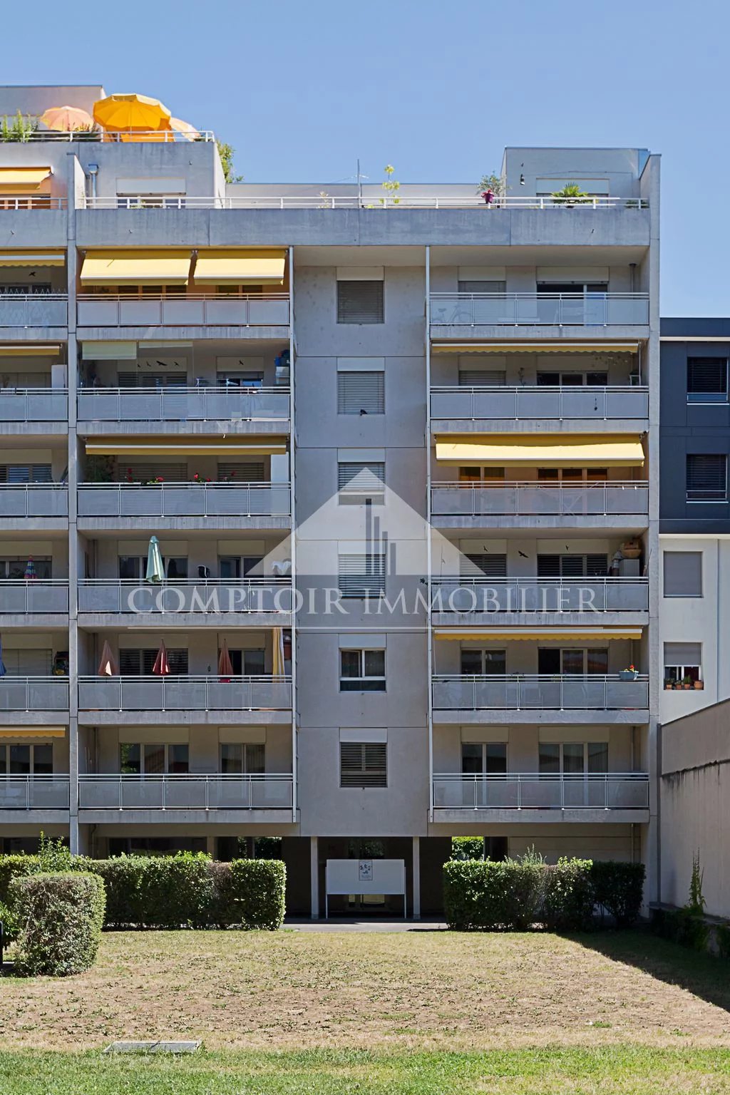Bel appartement de 4 pièces avec balcon à Carouge