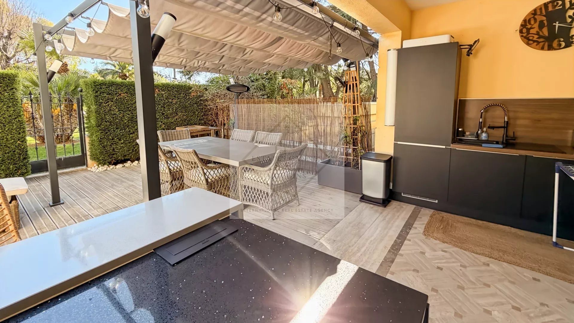 Lumière et Charme Belle Époque, Appartement trois pièces CANNES — photo 4