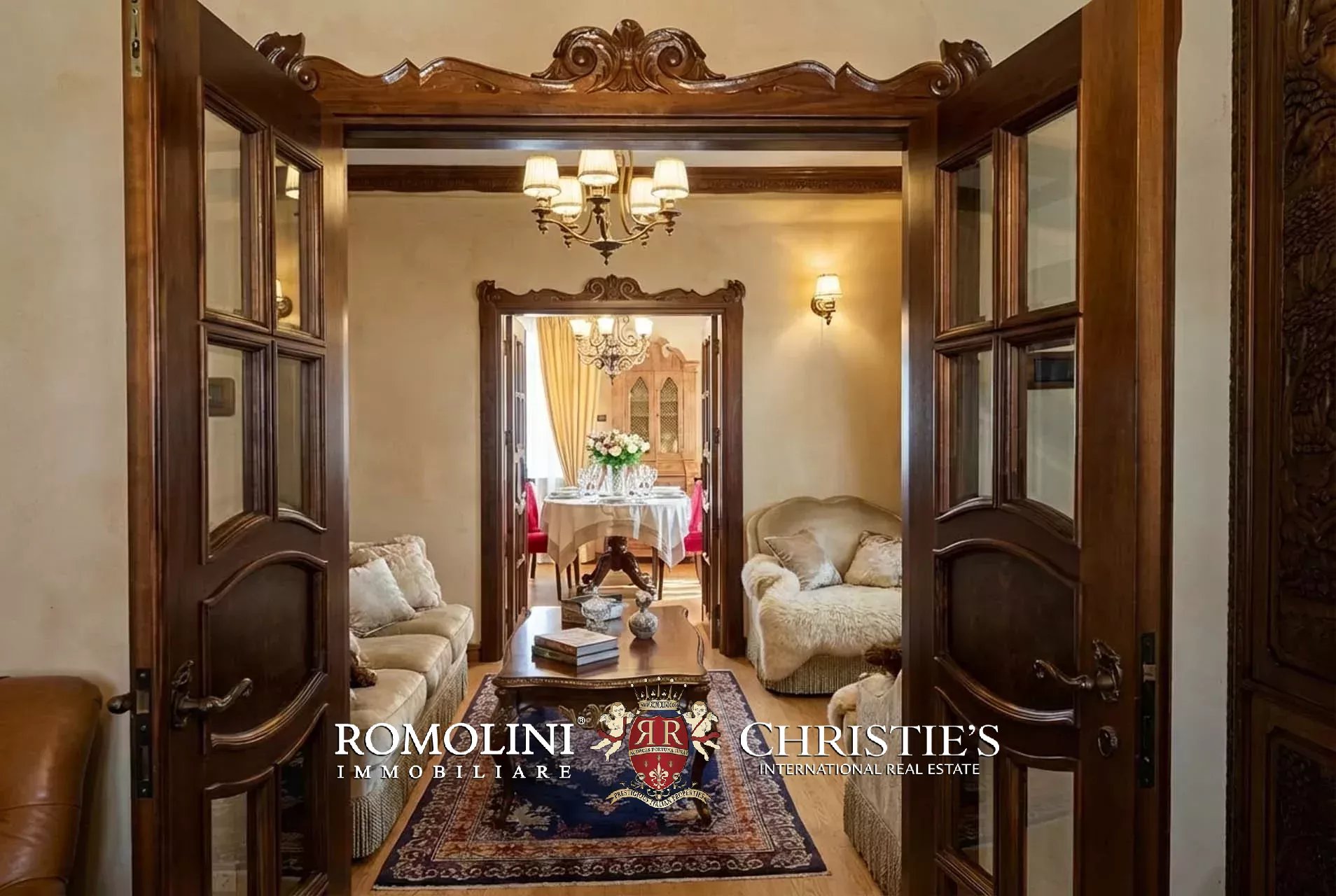 5 Bedroom Villa/Townhouse's Image 21
