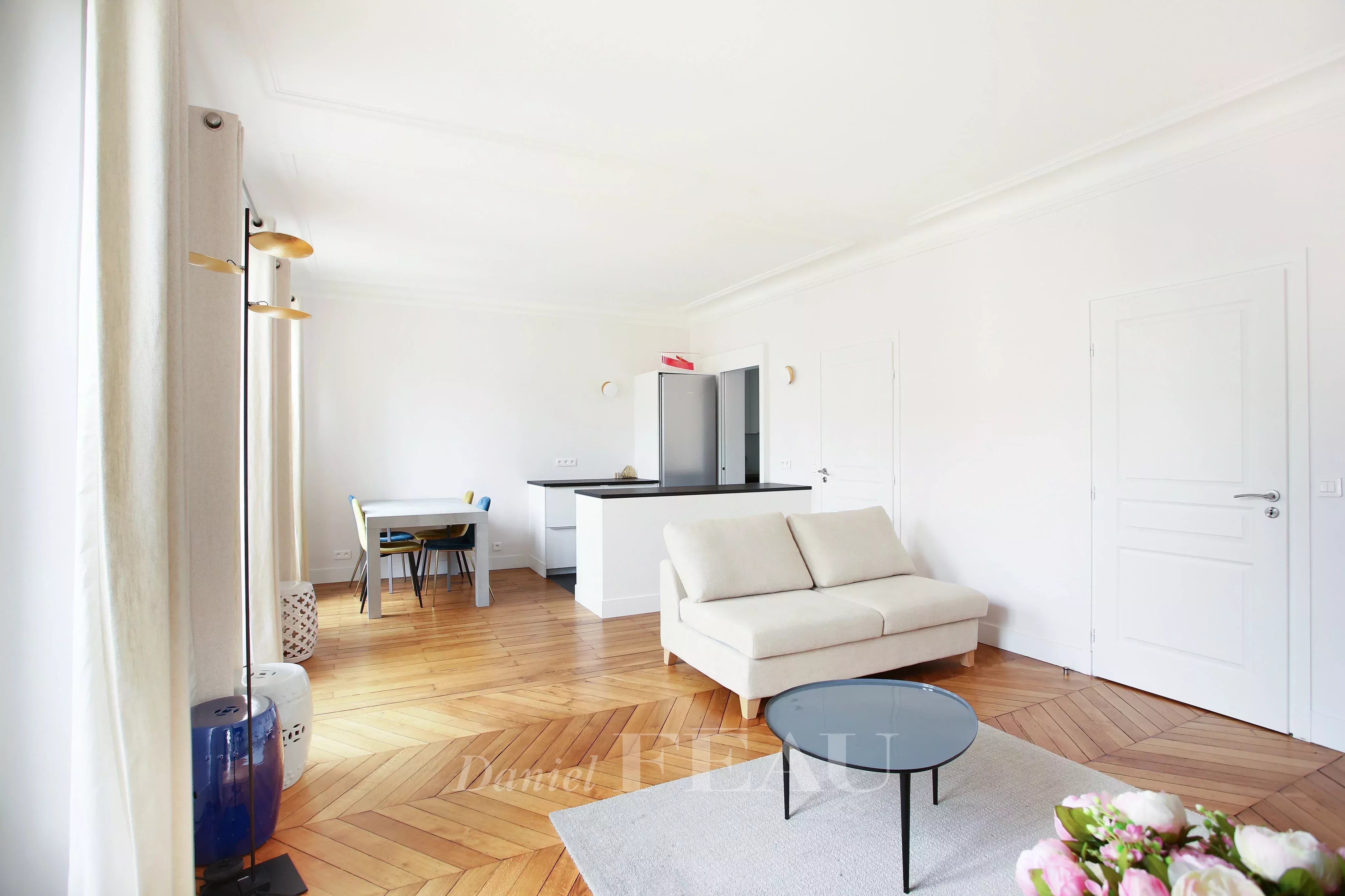 Living-room Wooden floor