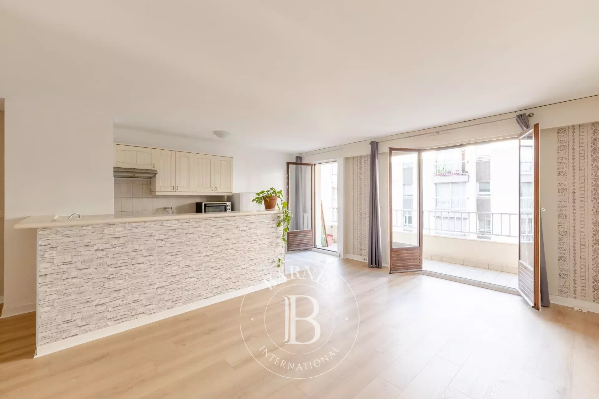 Daire Paris 20ème - picture 5