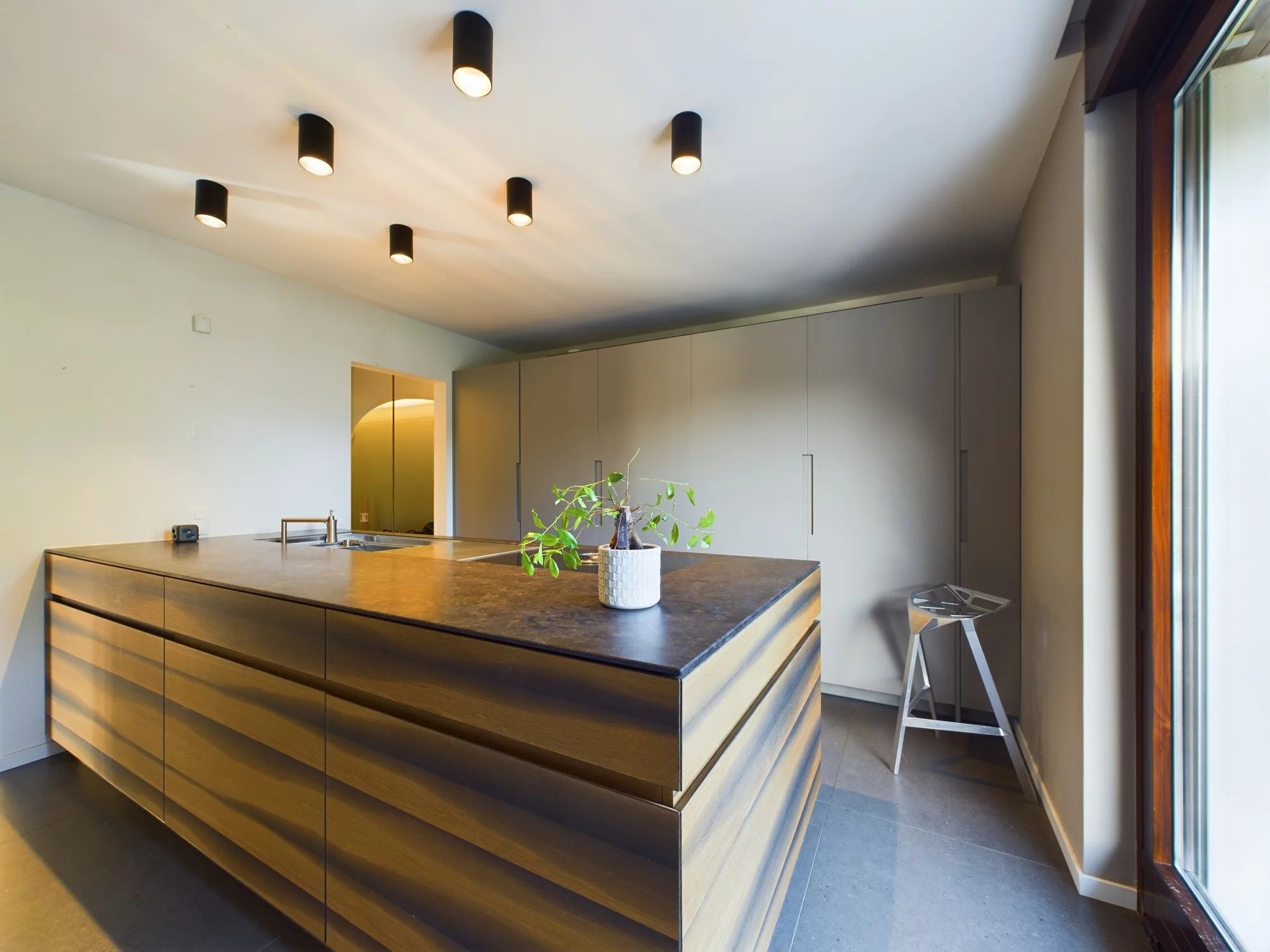 High Standing Villa With Magnificent Indoor Pool