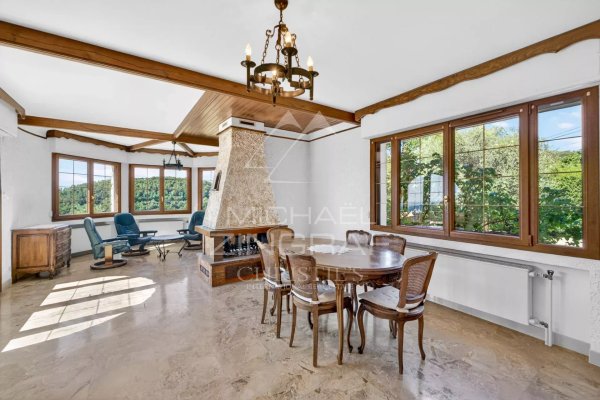 A charming Provençal villa in a commanding position — photo 4