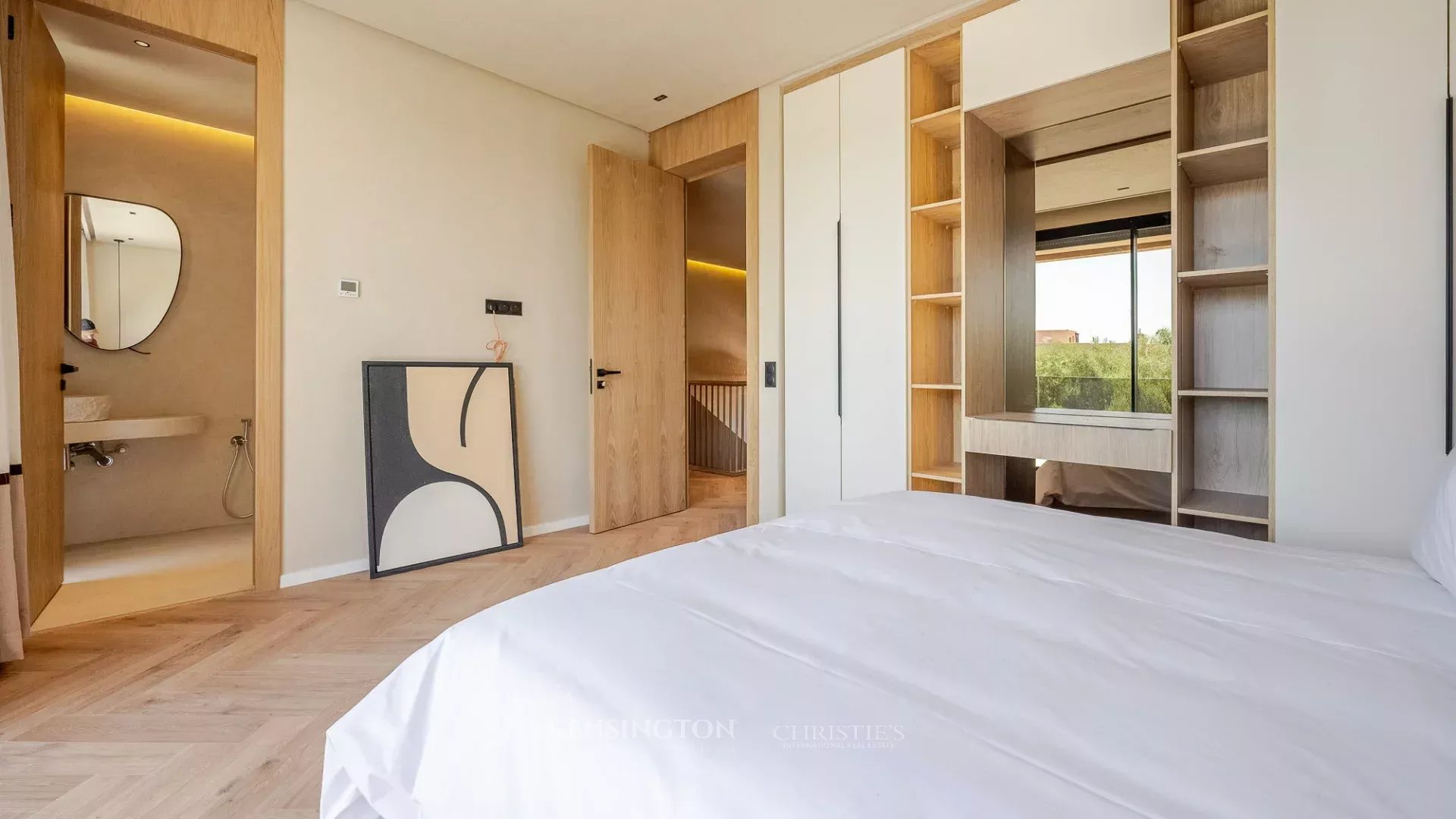 5 Bedroom Villa/Townhouse's Image 23
