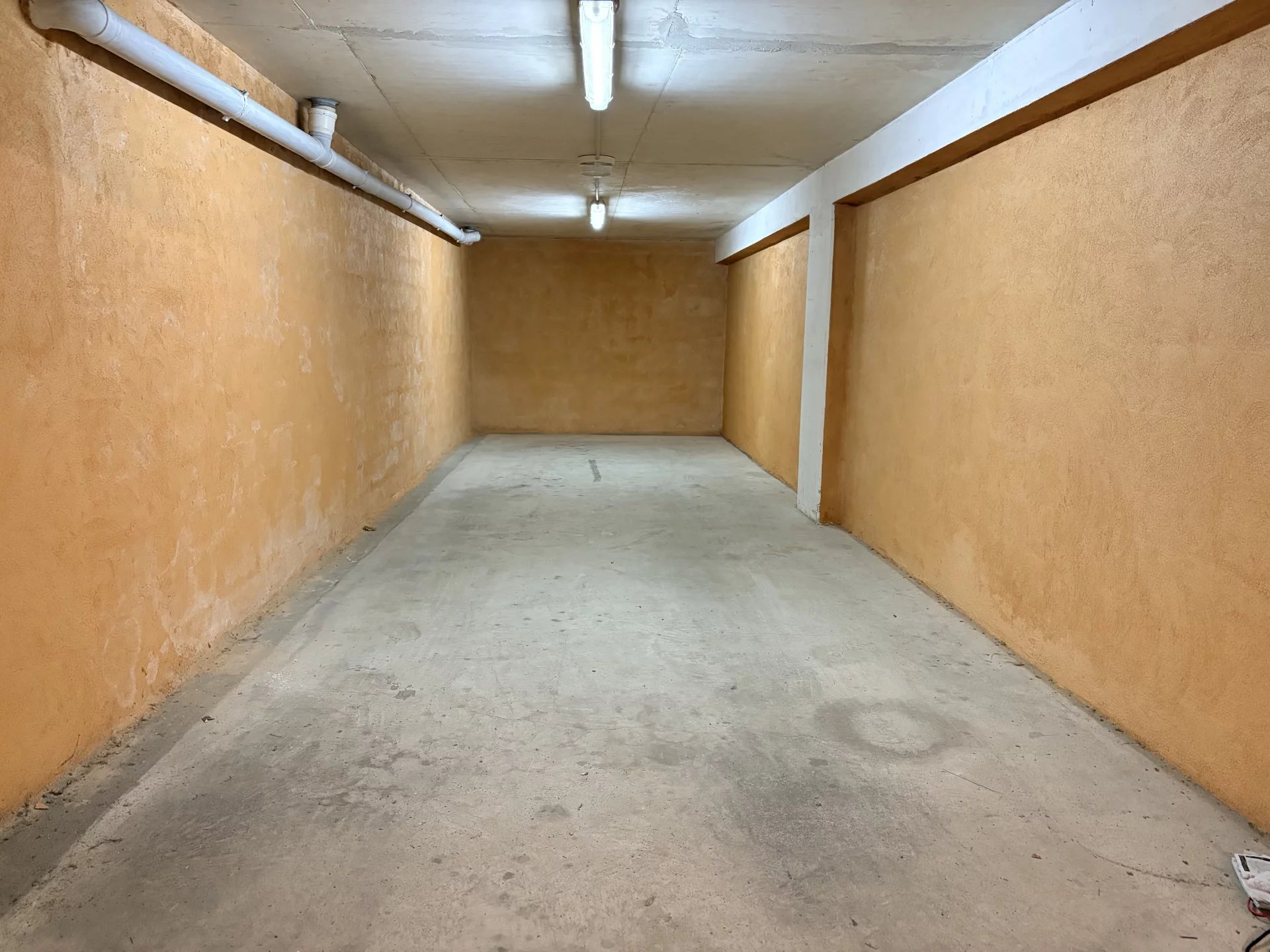 Vente Garage Sainte-Maxime