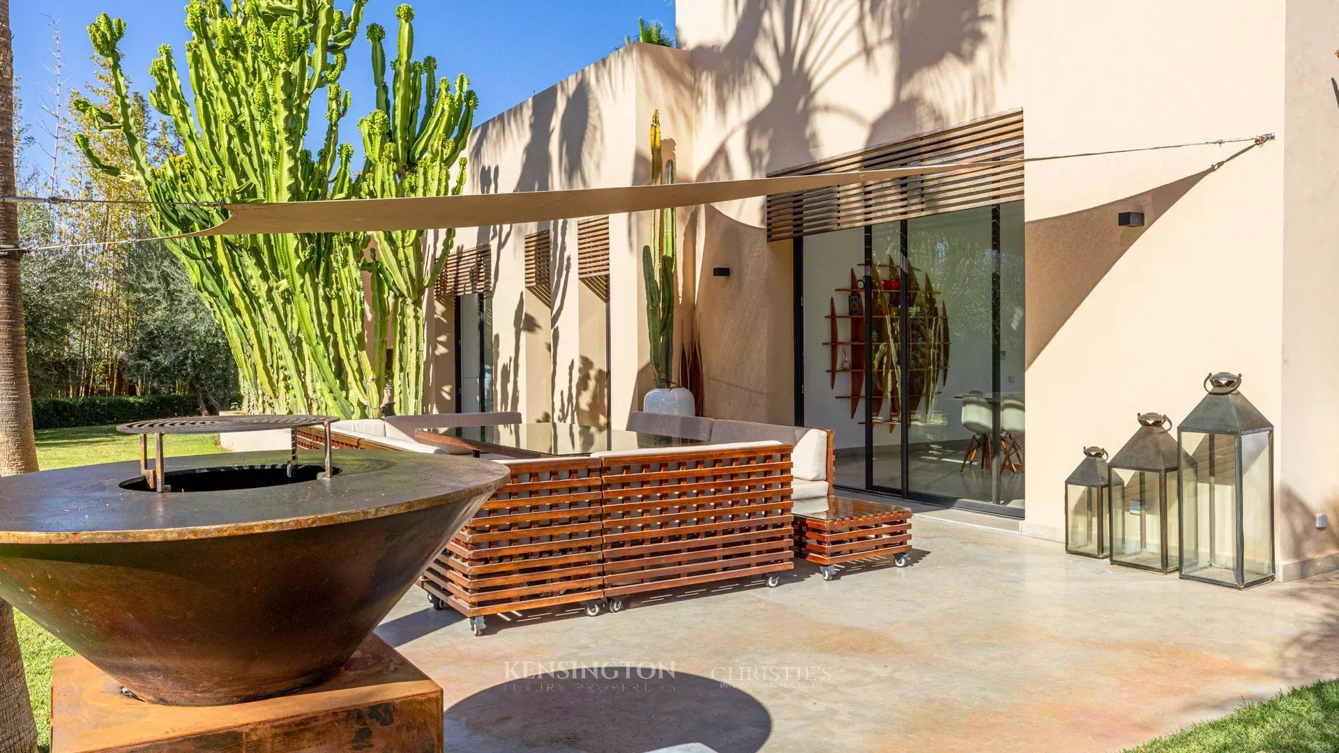 5 Bedroom Villa/Townhouse's Image 50