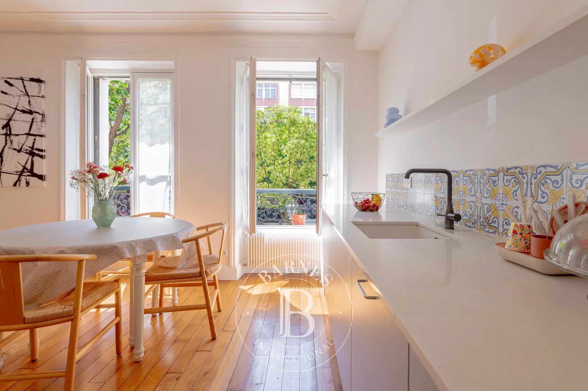 Paris  - Apartment 2 Bedrooms - picture 8