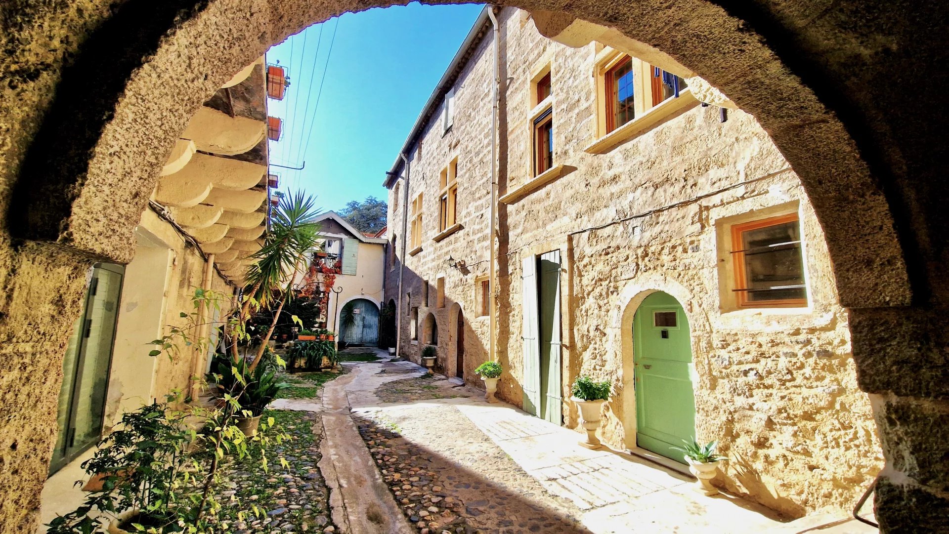 Agence immobilière de 