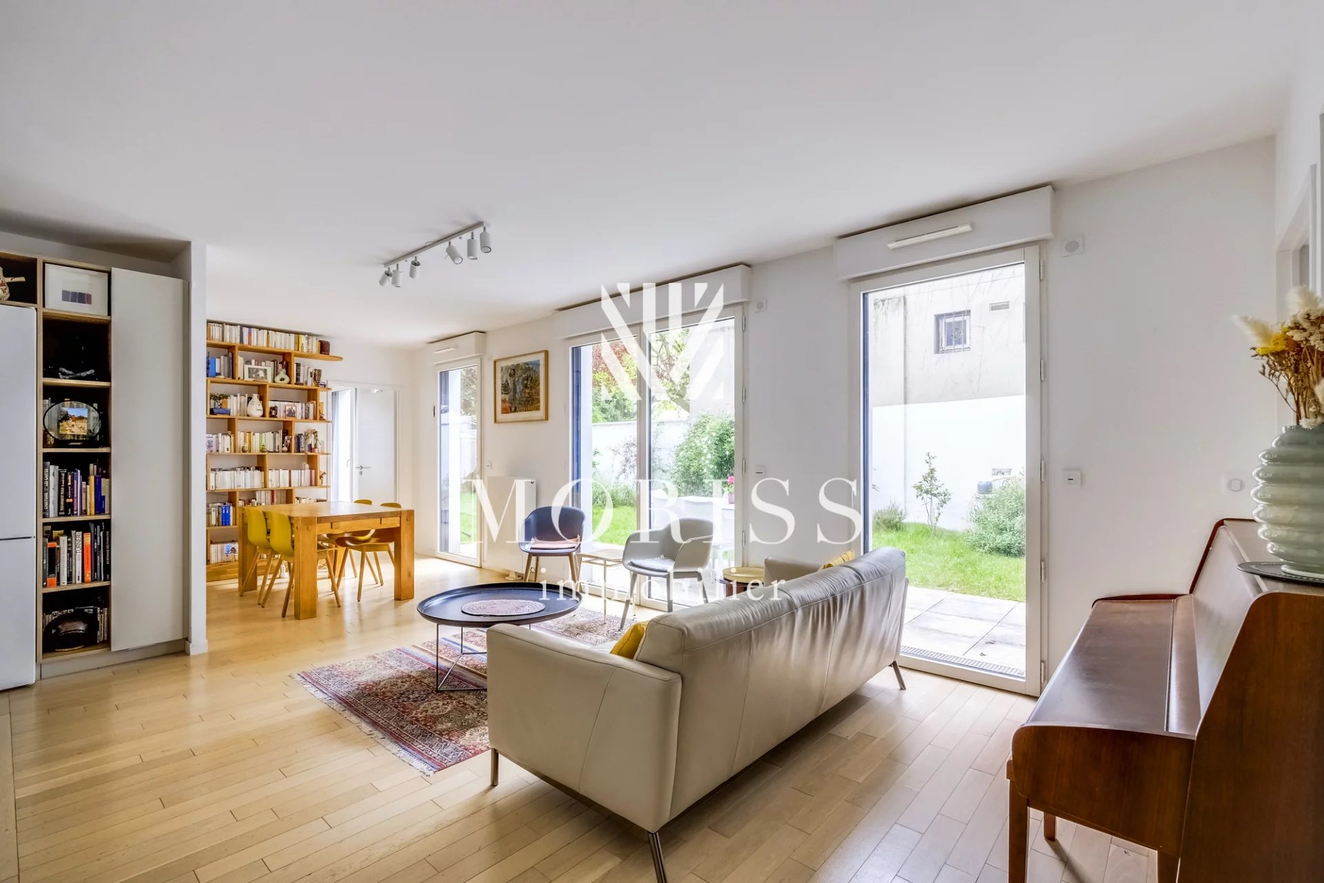 Appartement 5 pièces de 125 m² à Nogent-sur-Marne - Image Array