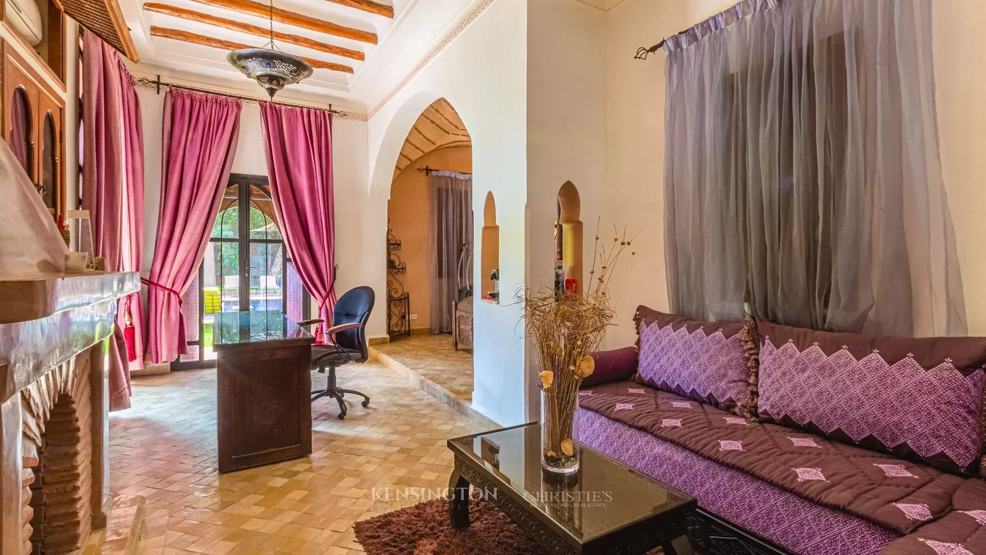 10 Bedroom Villa/Townhouse's Image 40