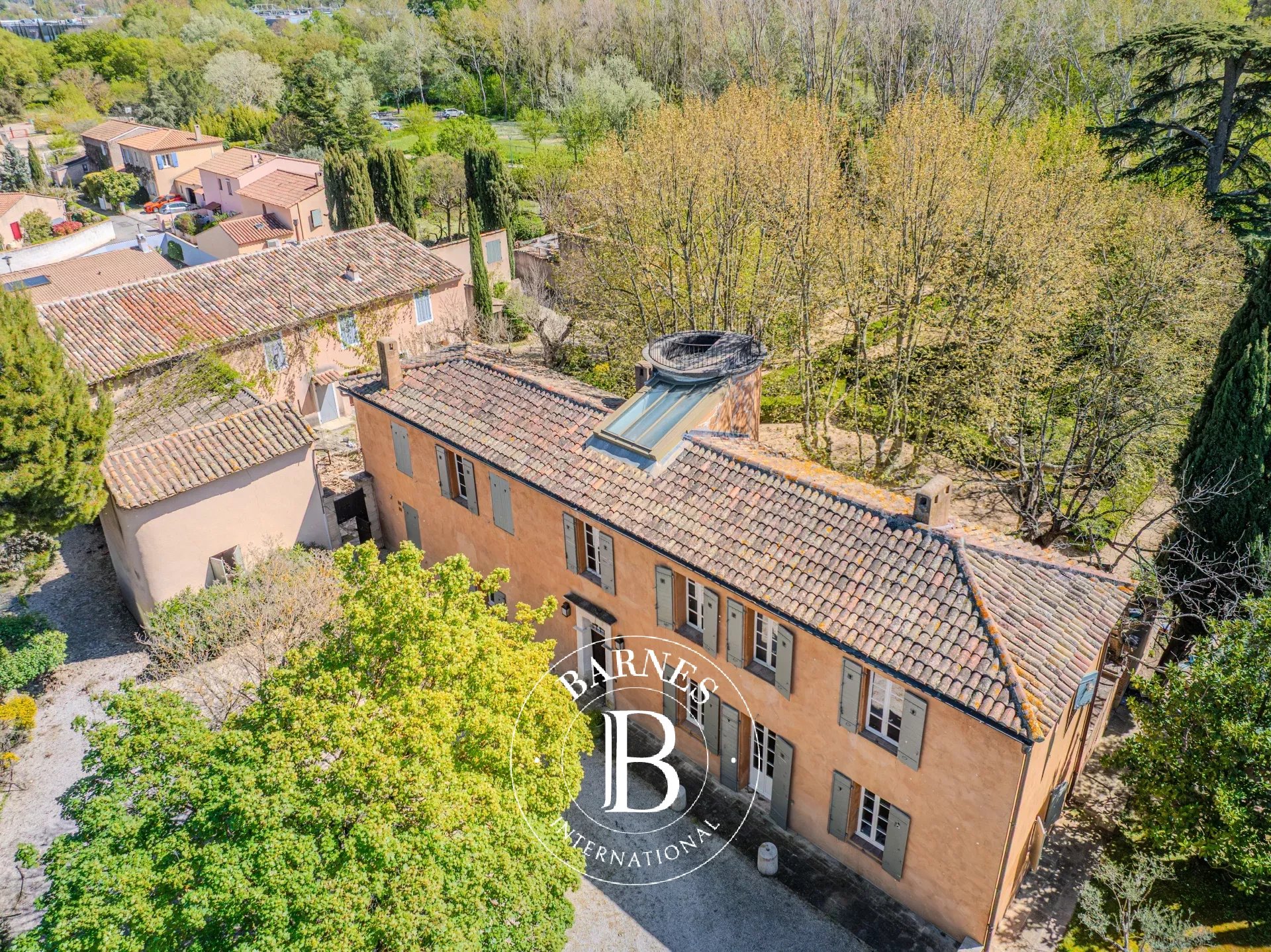 Propriété Aix-en-Provence  -  ref 86854897 (picture 1)