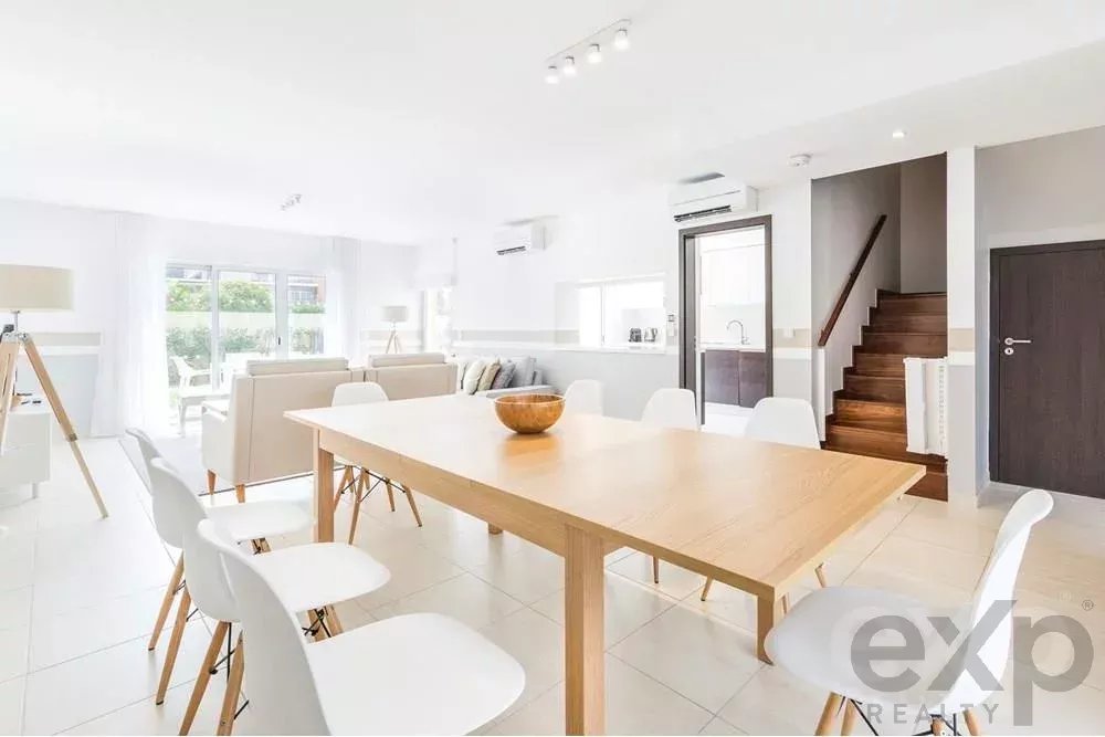 MORADIA DUPLEX  T3   -A POUCO MINUTOS DA VILAMOURA-