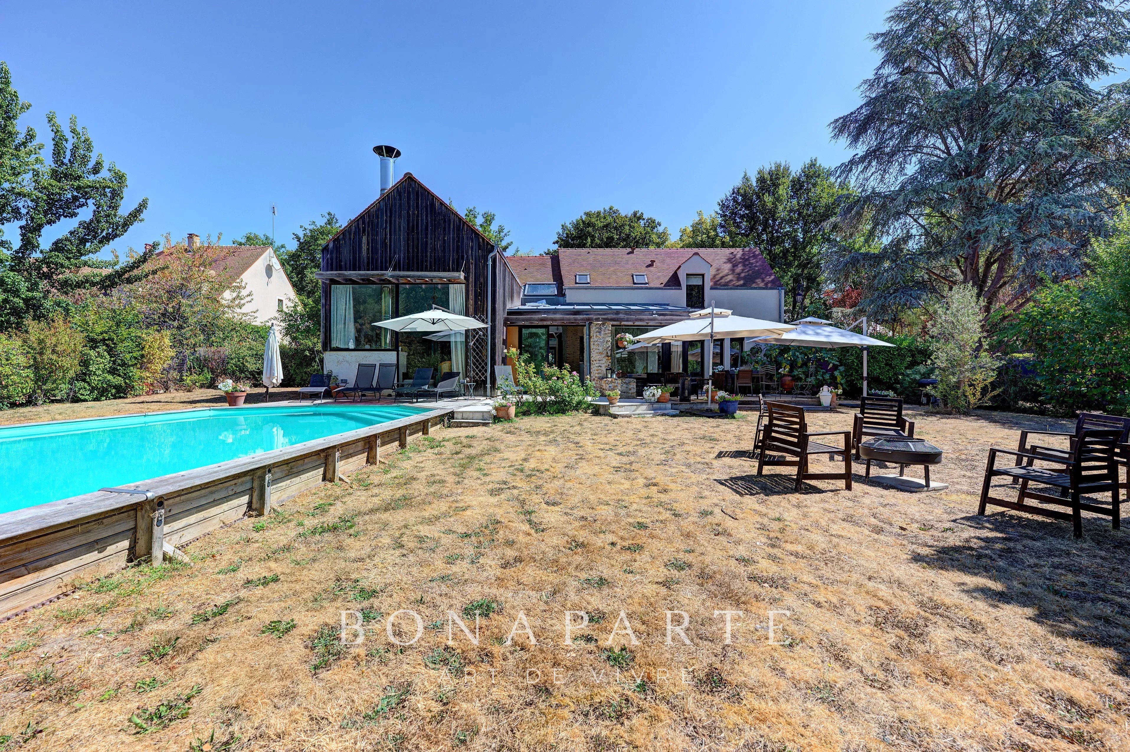 Maison d'architecte - 235 m² - ROCHEFORT-EN-YVELINES PROCHE